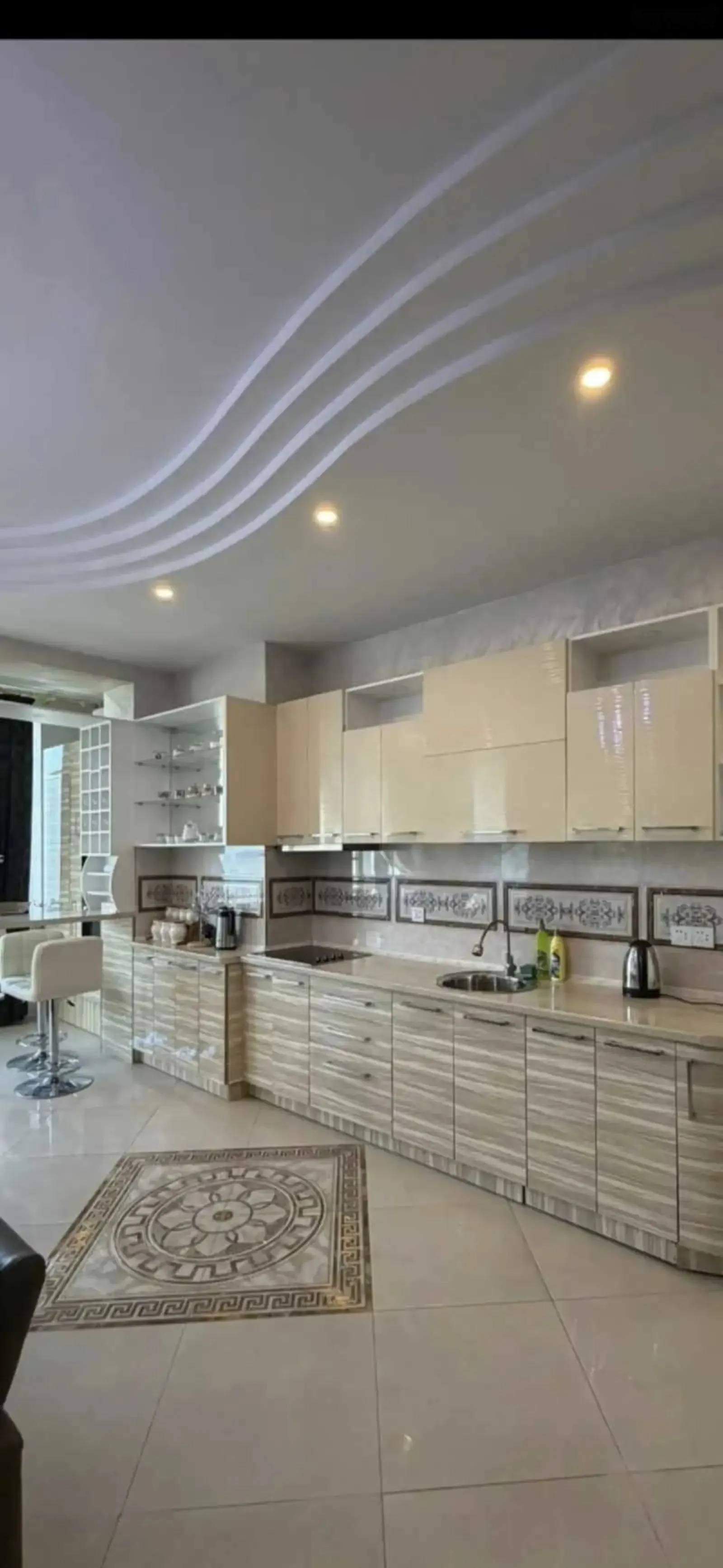 3-комн. квартира, 8 этаж, 110м², Овир — фото 8