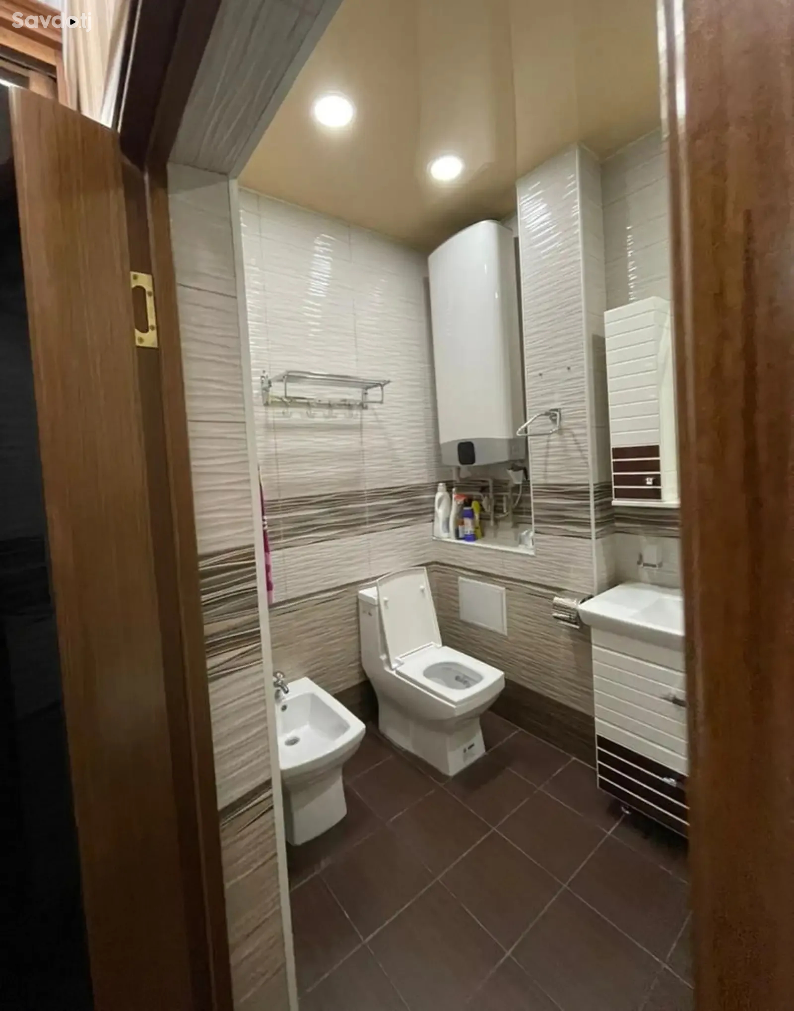 2-комн. квартира, 5 этаж, 85м², Сомони 8 март