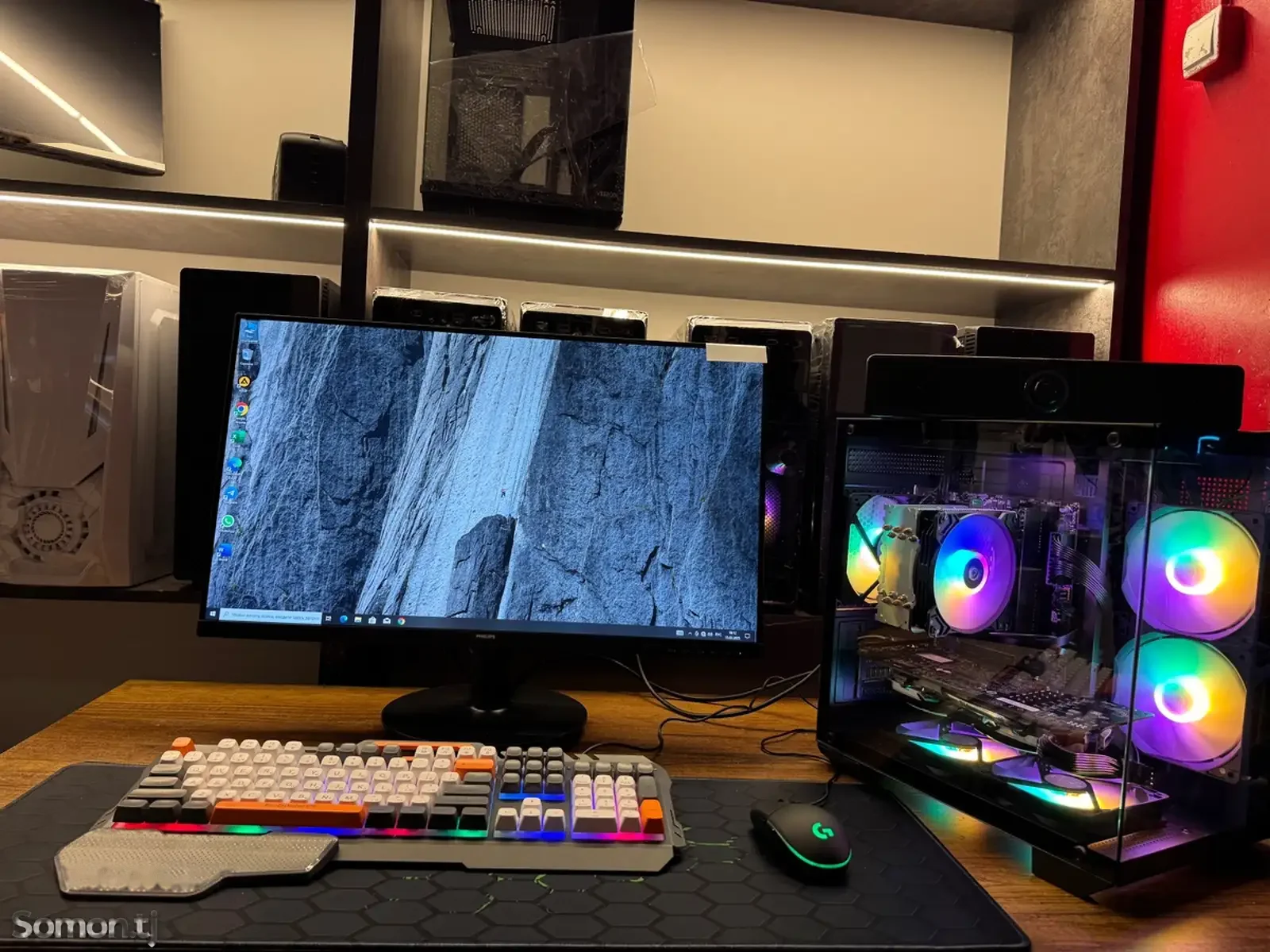 Игровой компьютер core i5 7500/RAM 16GB DDR 4/RX 580 8Gb GDDR 5/NVME512 GB/Wi-fi