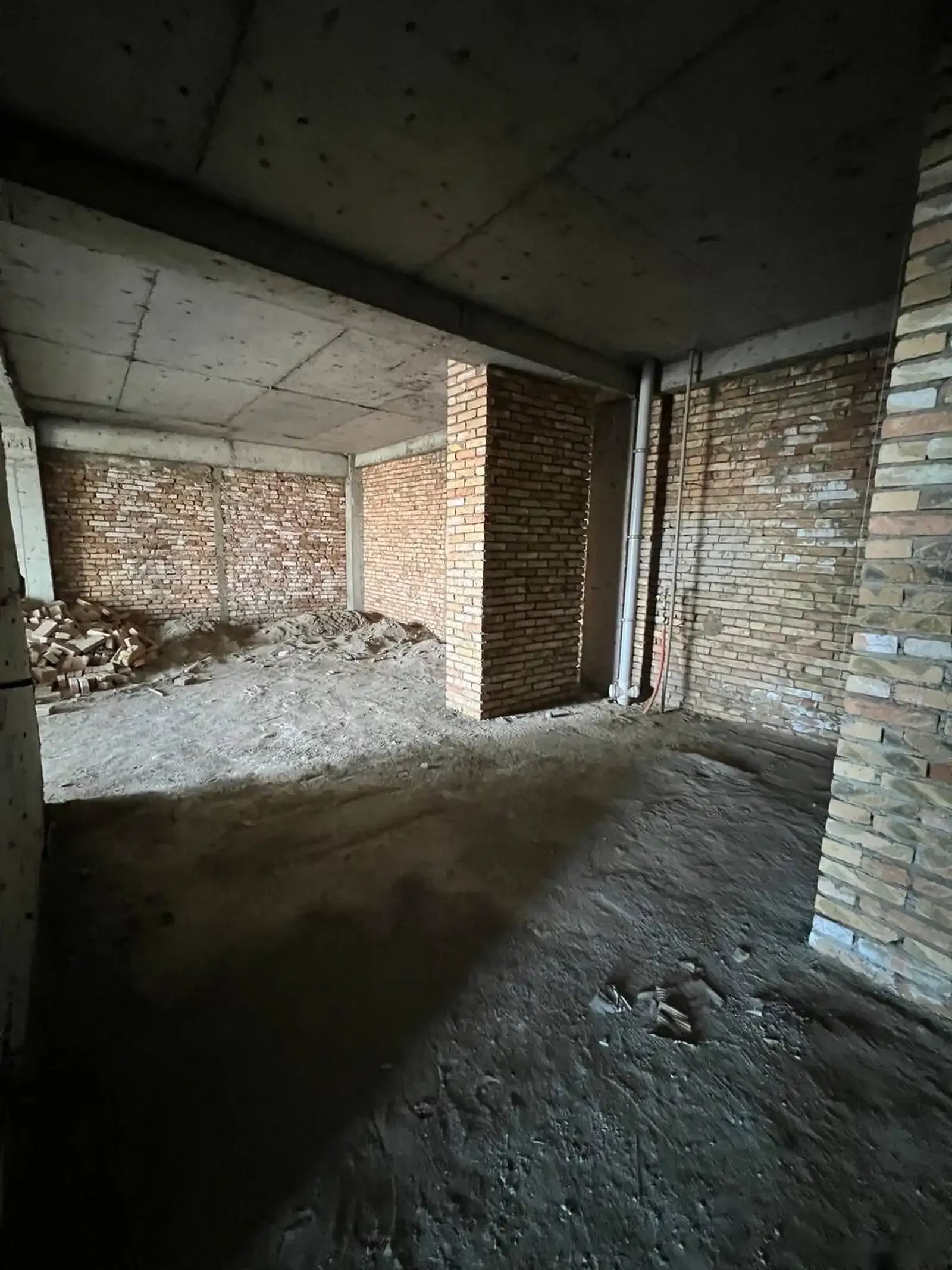 3-комн. квартира, 17 этаж, 151 м², И. Сомони — фото 6