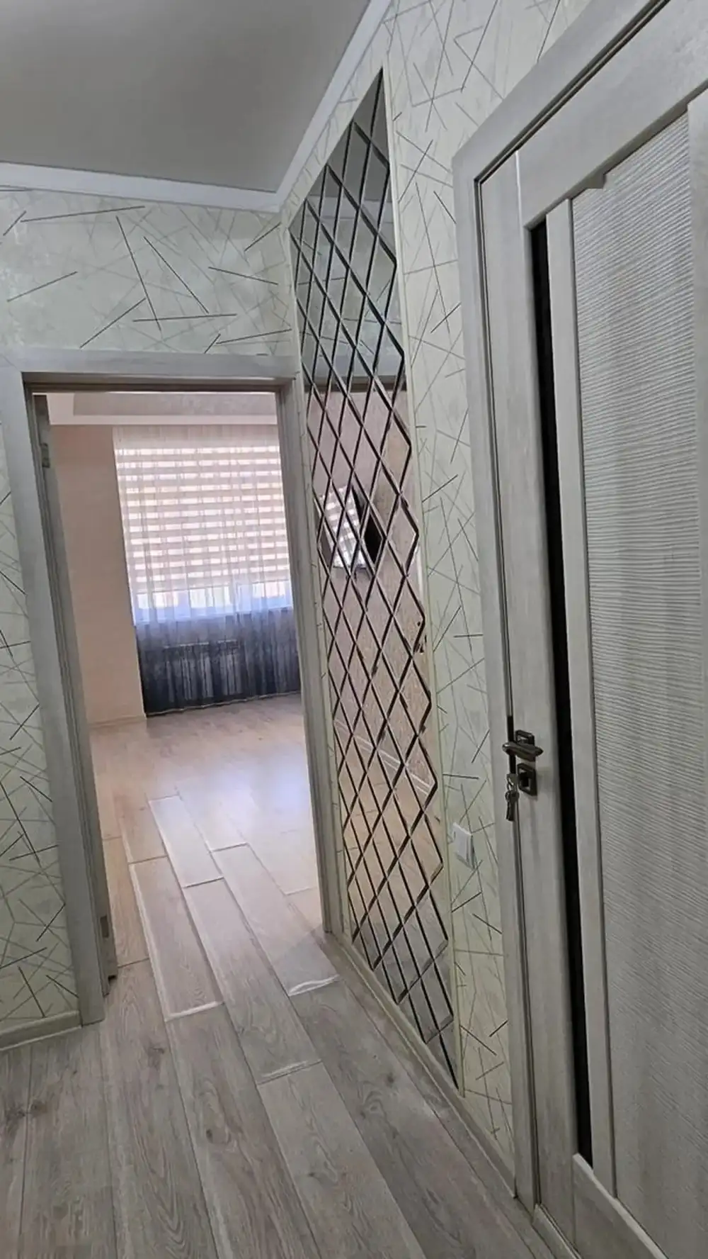 2-комн. квартира, 14 этаж, 53м², Овир (Пушти Гранд отель) — фото 3