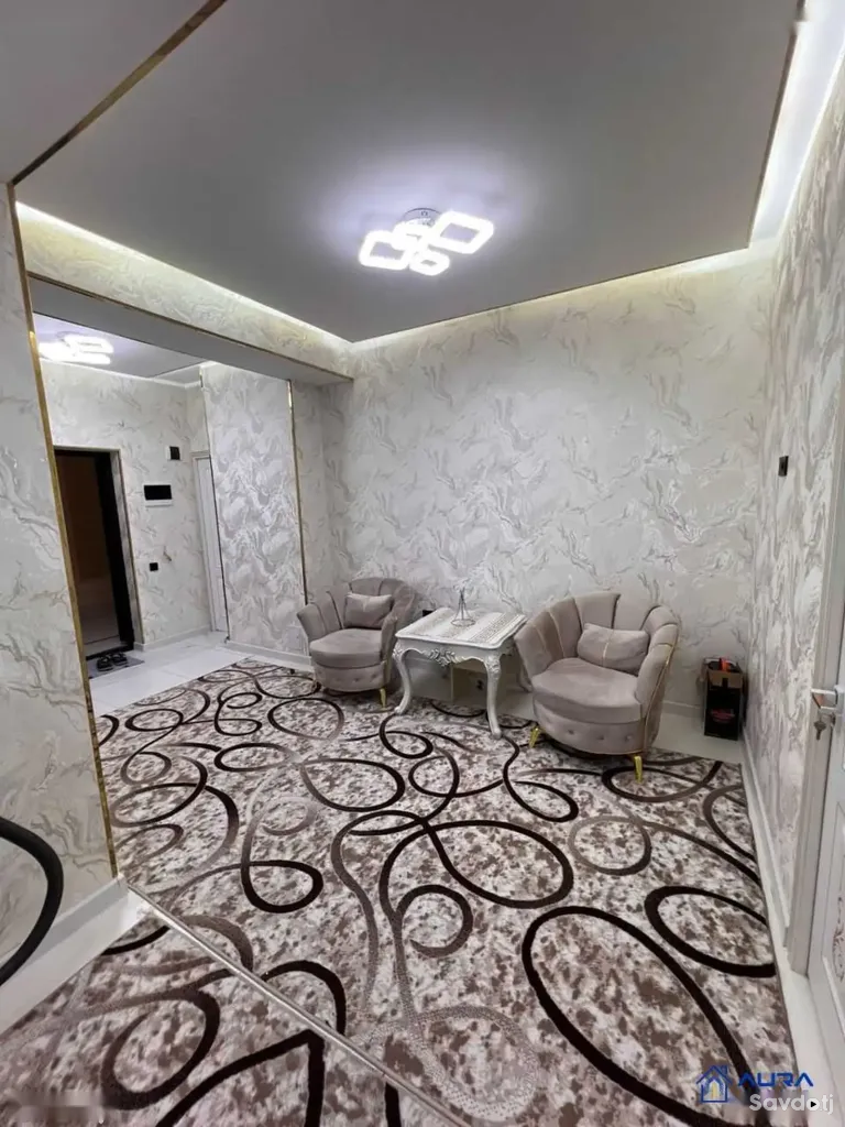 2-комн. квартира, 6 этаж, 55 м², сино