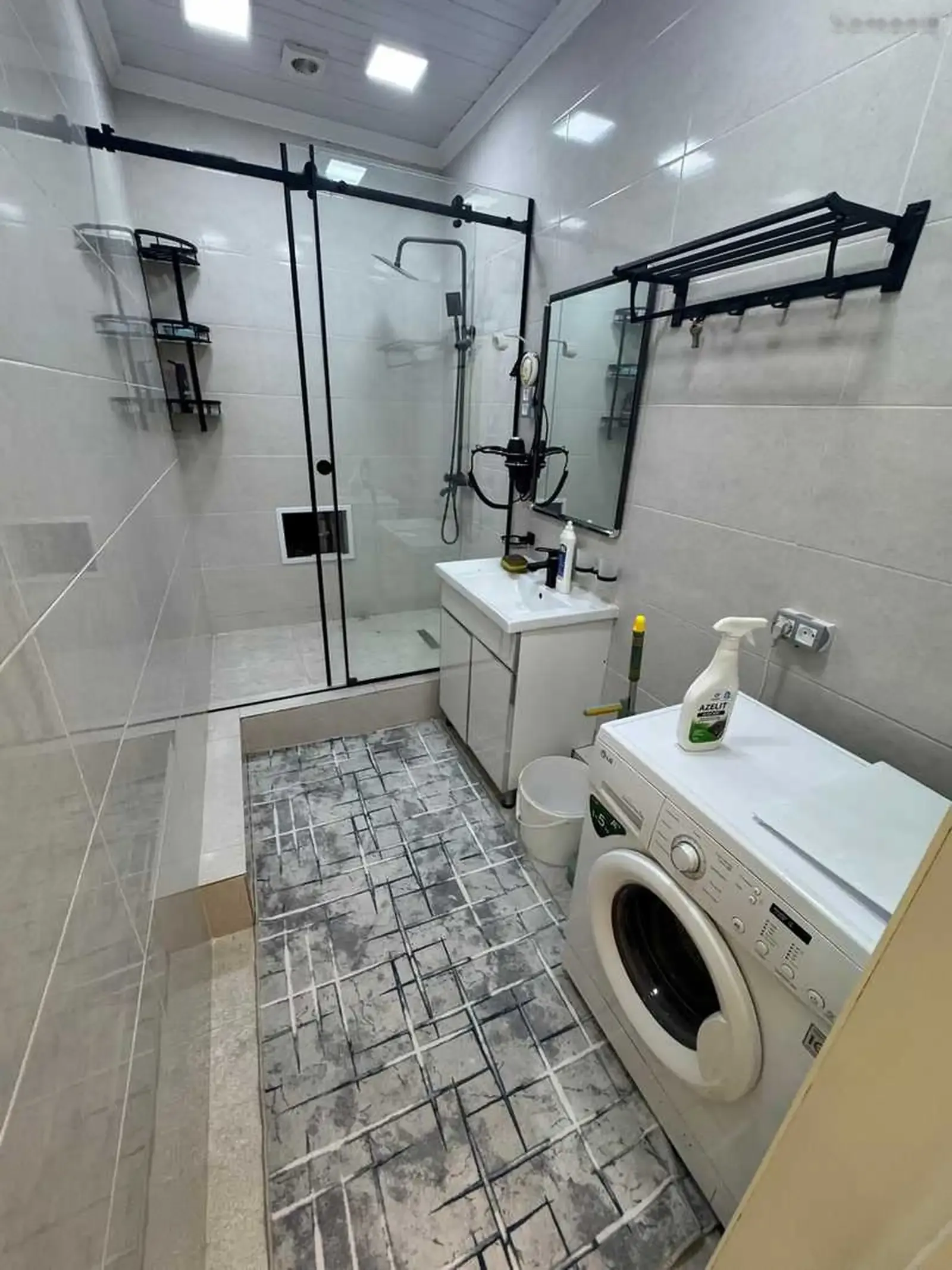 2-комн. квартира, 4 этаж, 79м², И. Сомони — фото 9