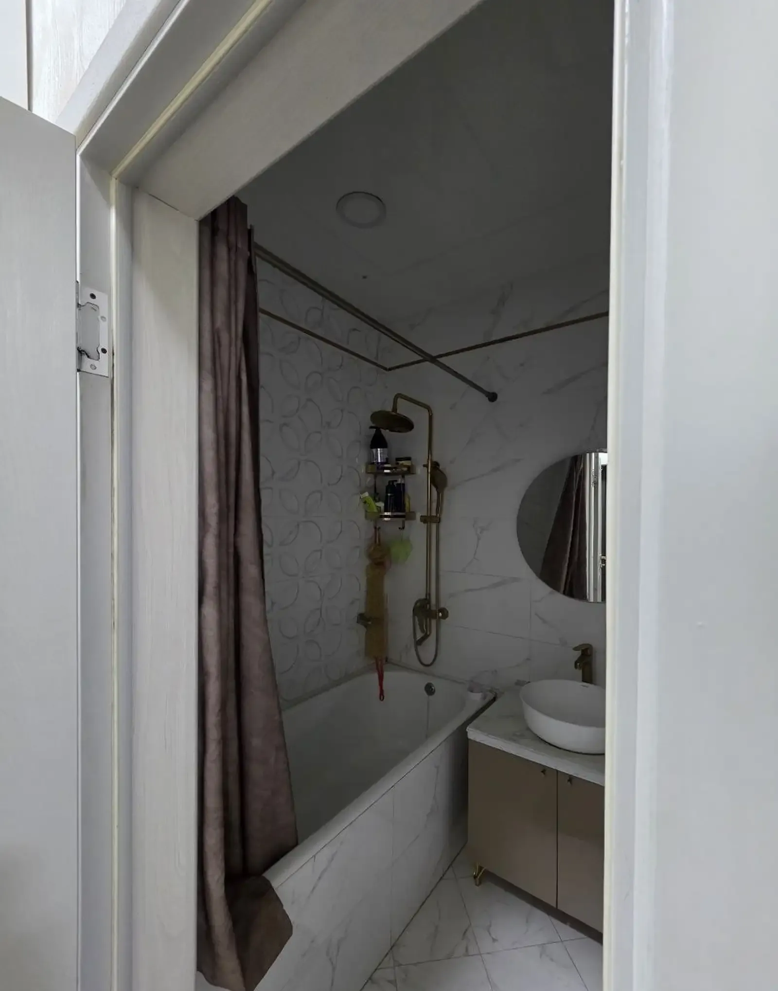 2-комн. квартира, 12 этаж, 65 м², Сино