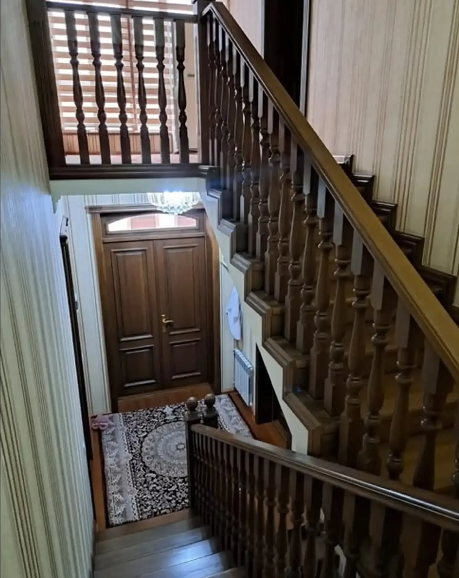 2-этажный, 13 комнатный дом, 480 м², И. Сомони — фото 4