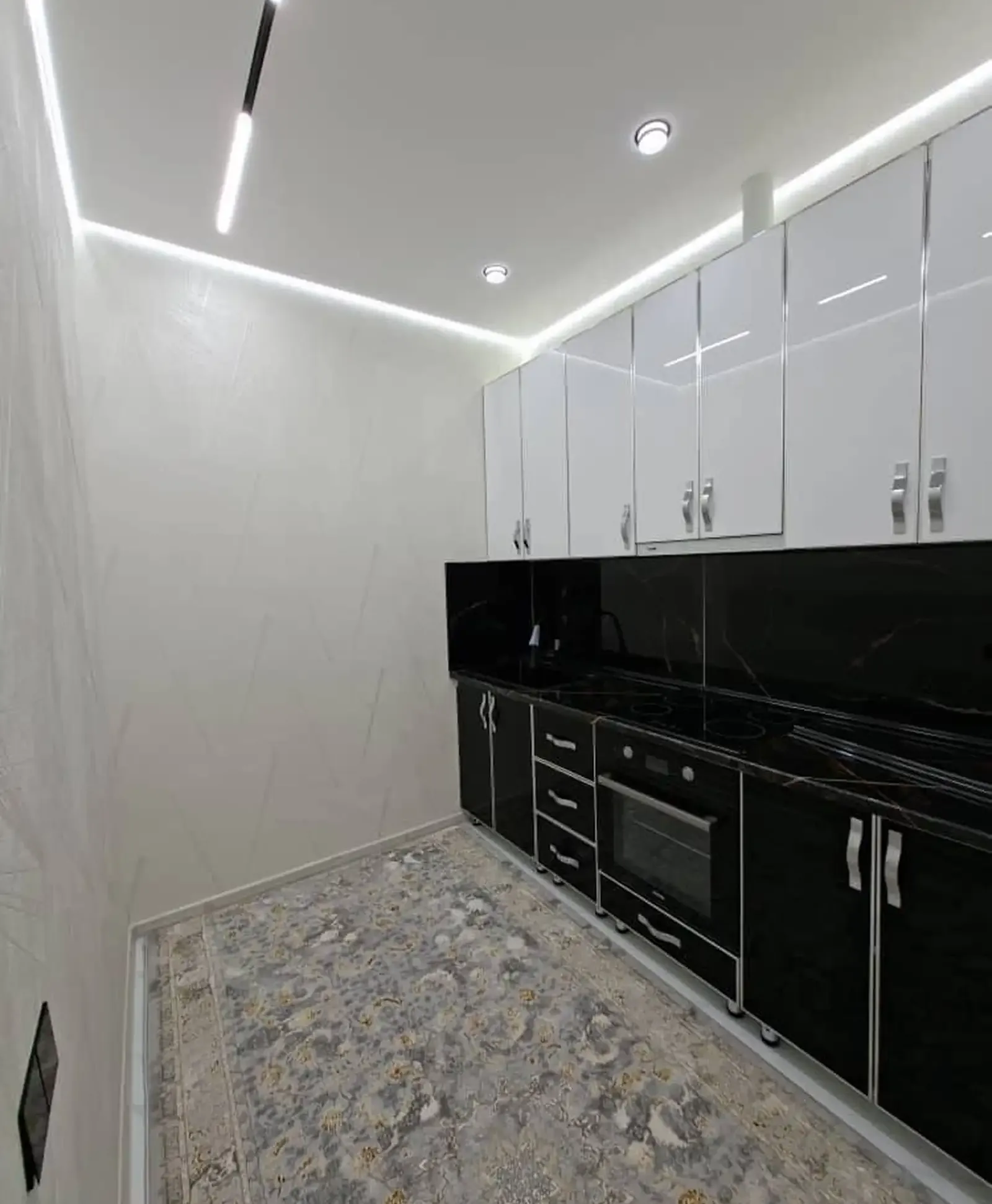 2-комн. квартира, 4 этаж, 65 м², Фирдавси — фото 9