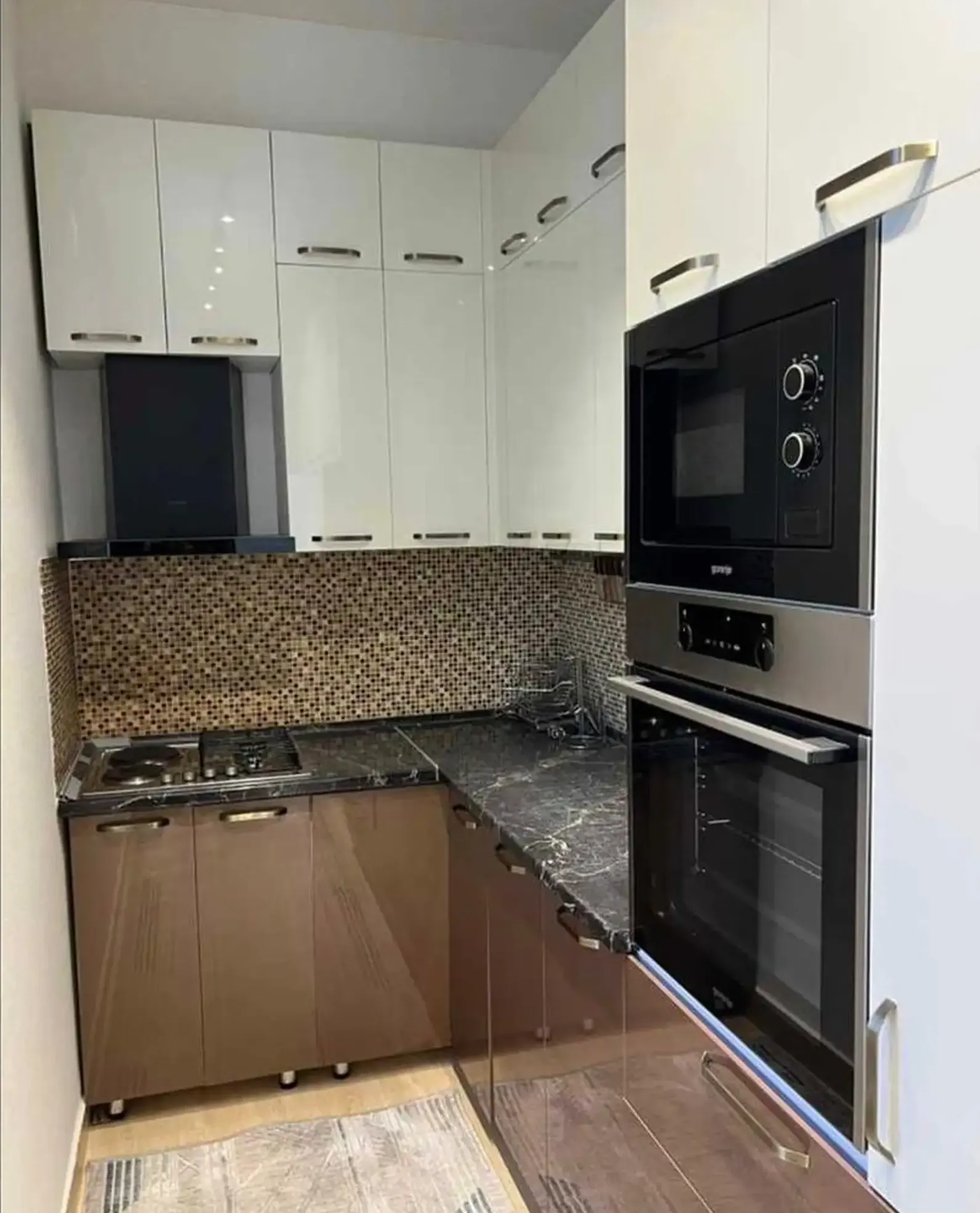 3-комн. квартира, 10 этаж, 114м², Сомони — фото 2