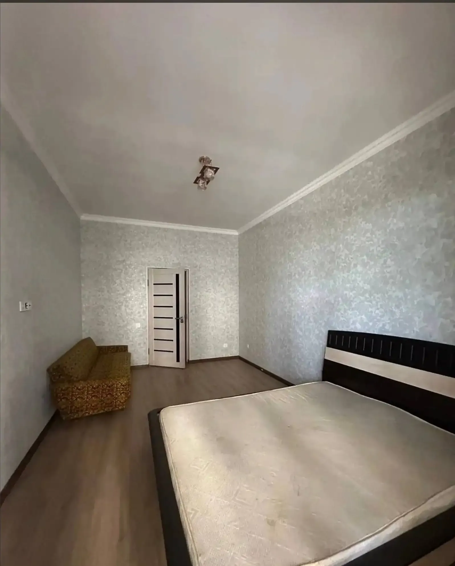 3-комн. квартира, 4 этаж, 75 м², н.Исмоили Сомони,Овир — фото 6