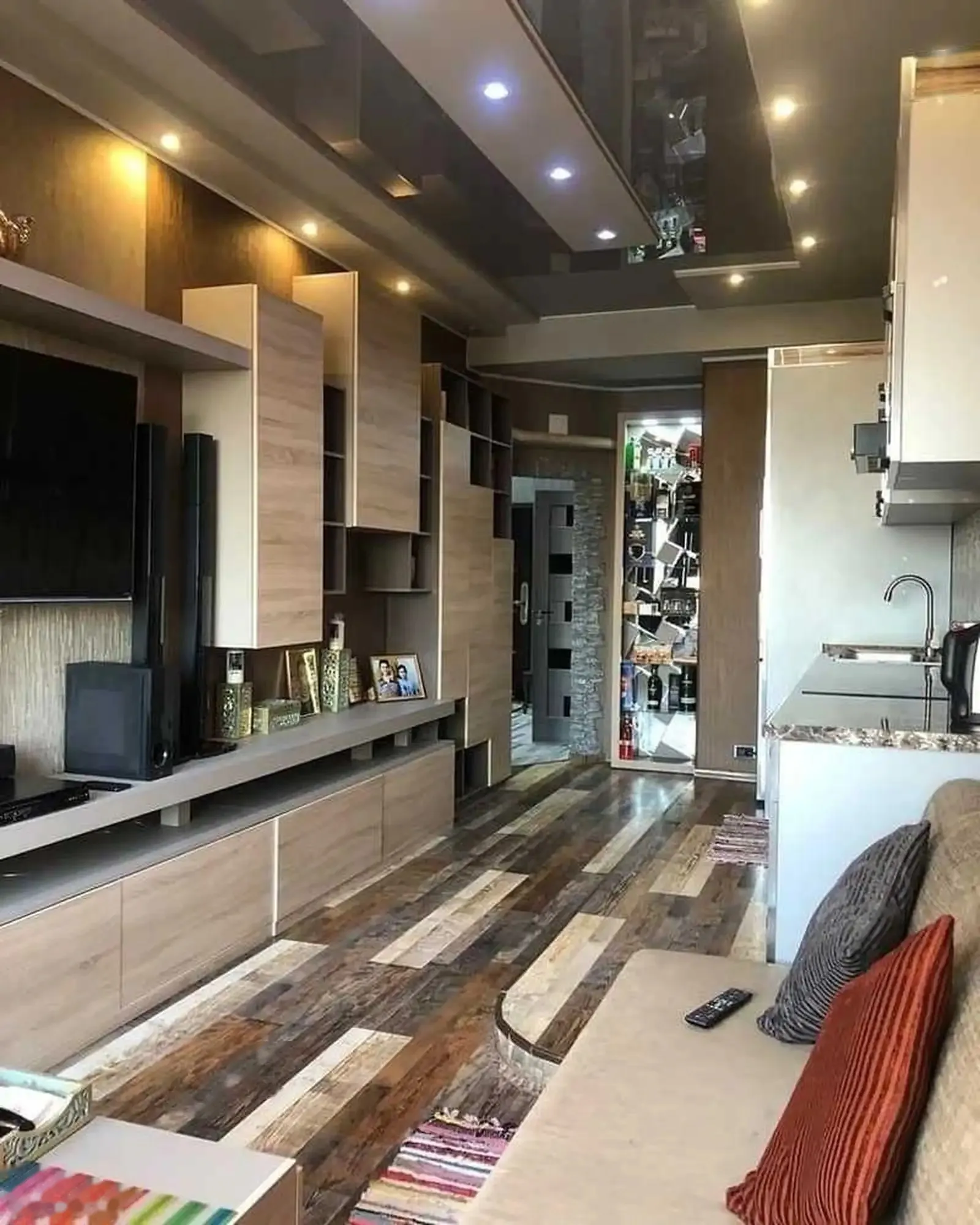 2-комн. квартира, 12 этаж, 62м², Оперка — фото 2