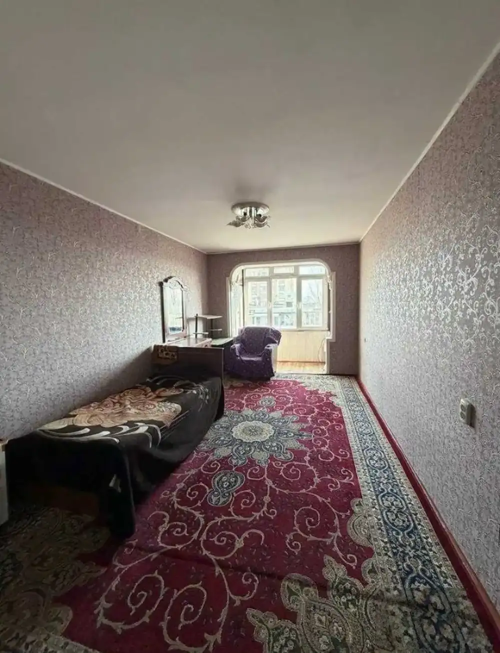 3-комн. квартира, 4 этаж, 72м², 34 микрорайон — фото 2