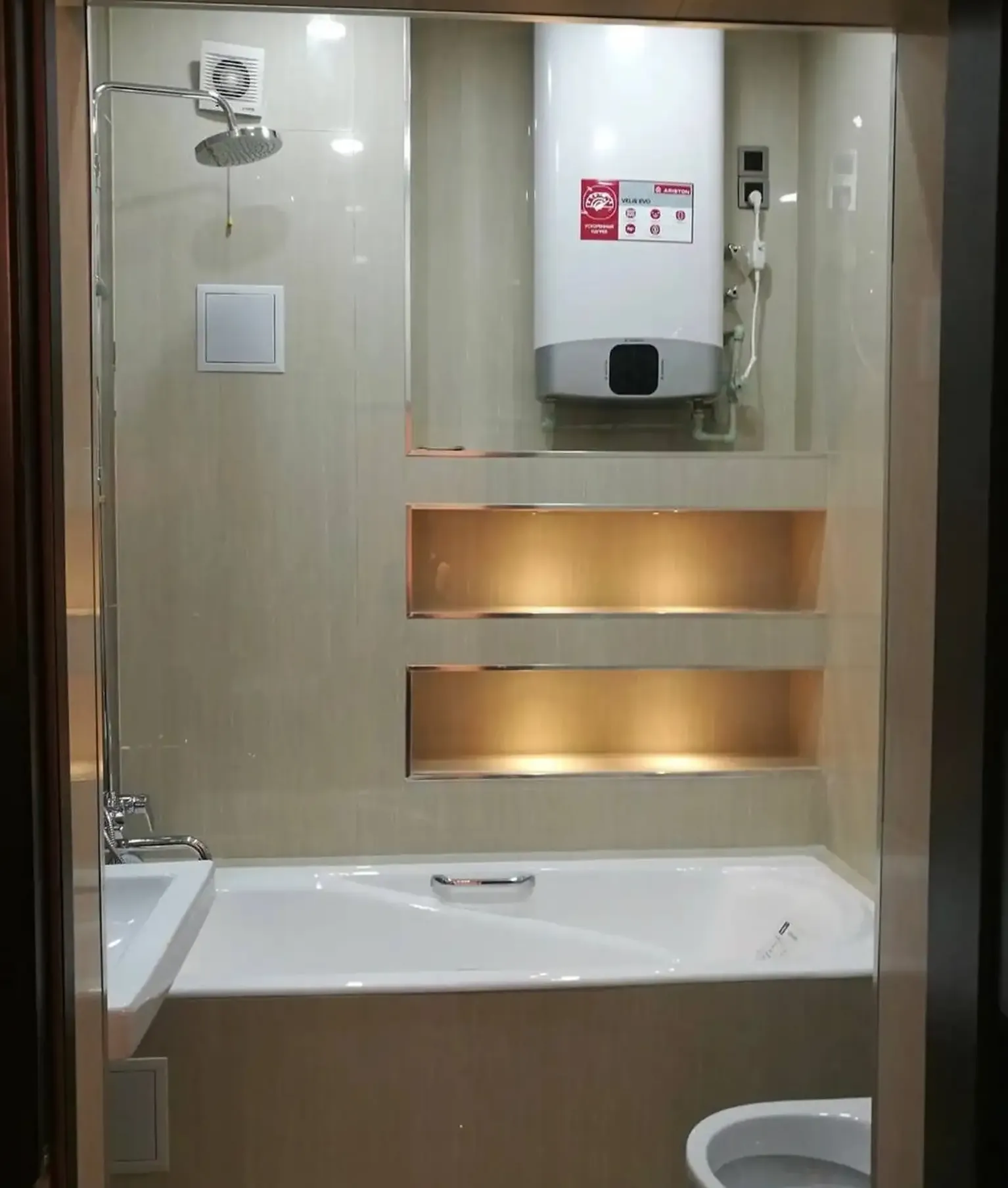 2-комн. квартира, 15 этаж, 53 м², н.Исмоили Сомони,Спартак-Симург — фото 10
