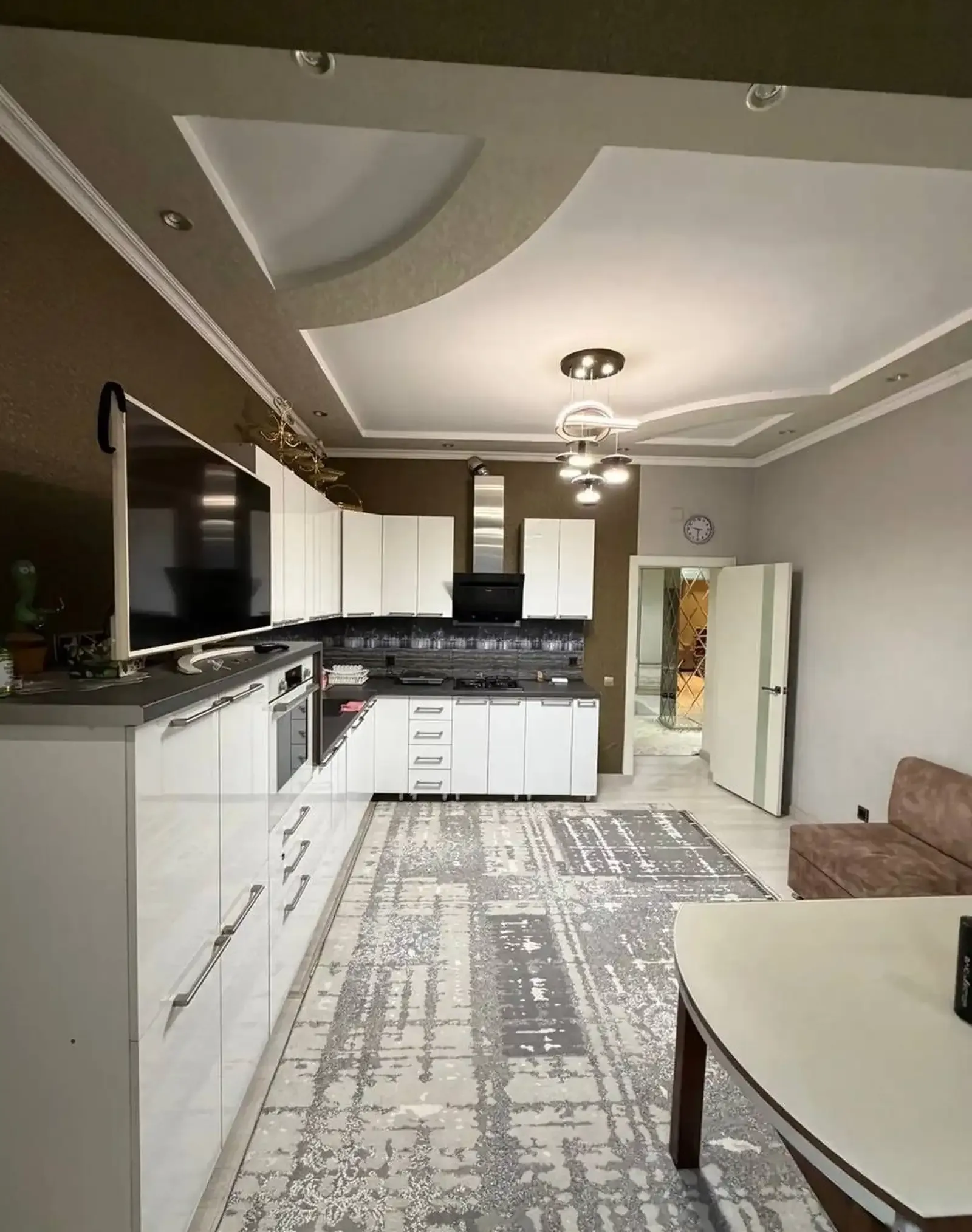3-комн. квартира, 14 этаж, 128 м², Шохмансур — фото 9