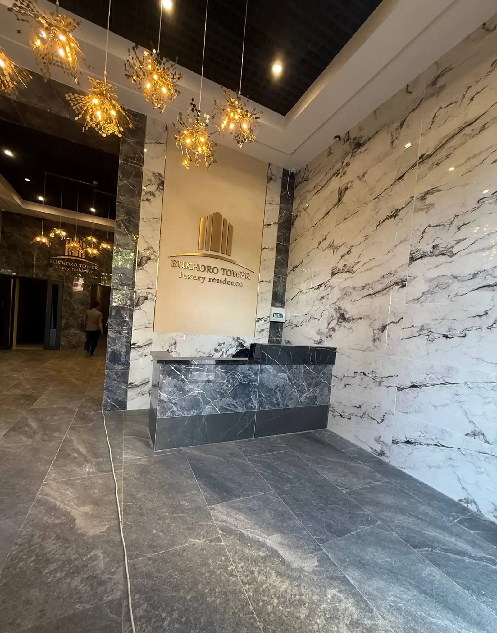 3-комн. квартира, 18 этаж, 81 м², Исмоили Сомони Сафина — фото 2