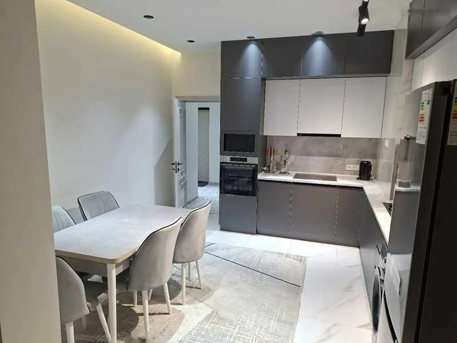 2-комн. квартира, 12 этаж, 80м², Повороти Аэрапорт — фото 3