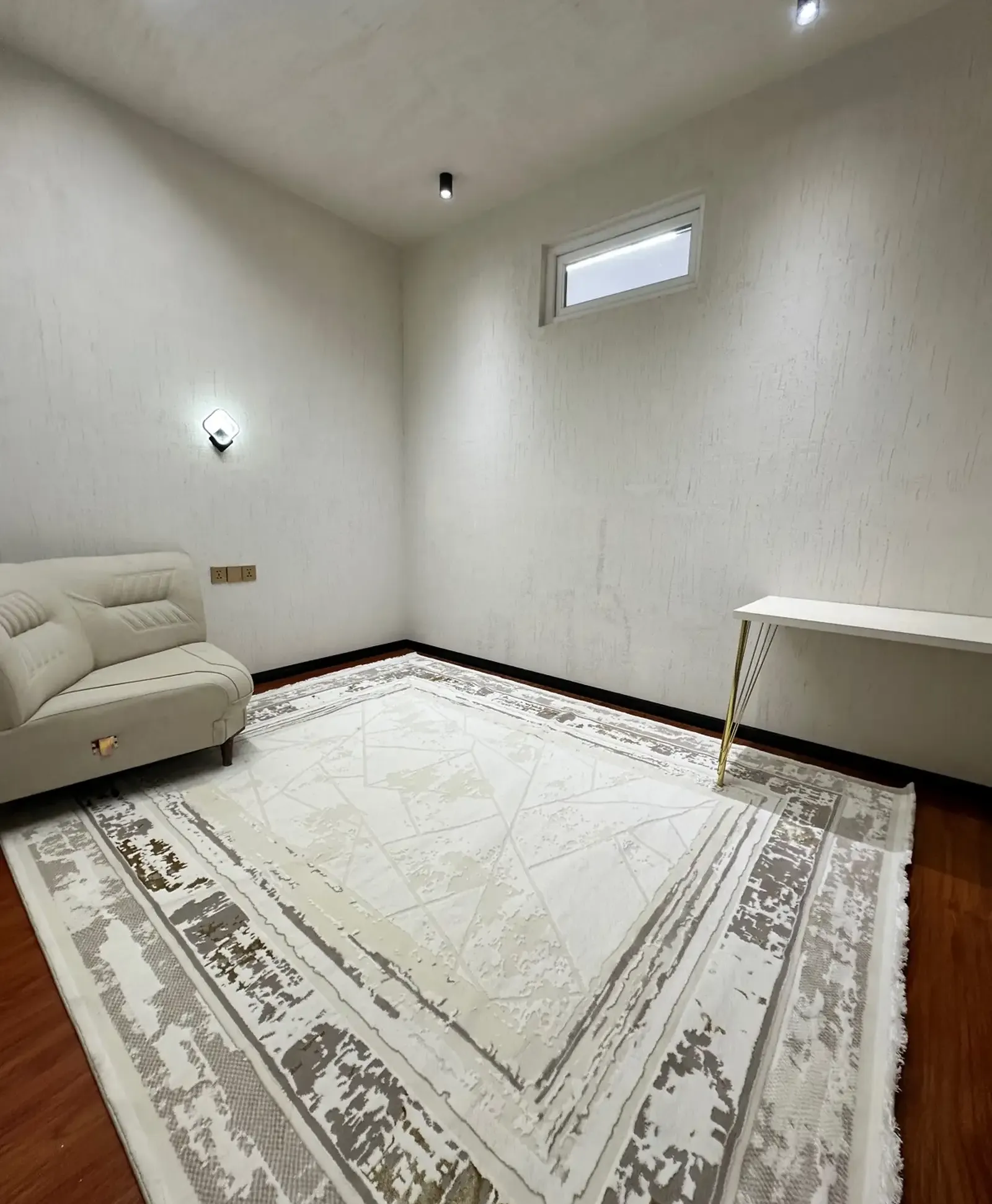 3-комн. квартира, 15 этаж, 90 м², Сино (Казокон)