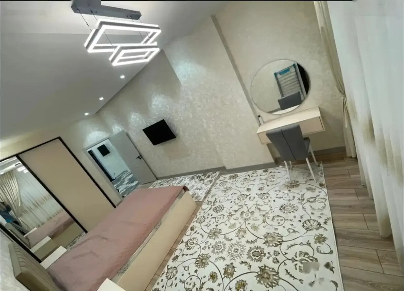 1-комн. квартира, 4 этаж, 76 м², Спартак, Кукольный Театр