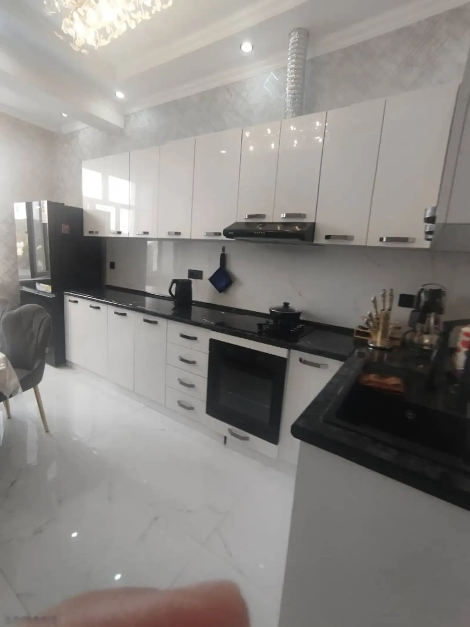 3-комн. квартира, 6 этаж, 80м², И.Сомони — фото 2