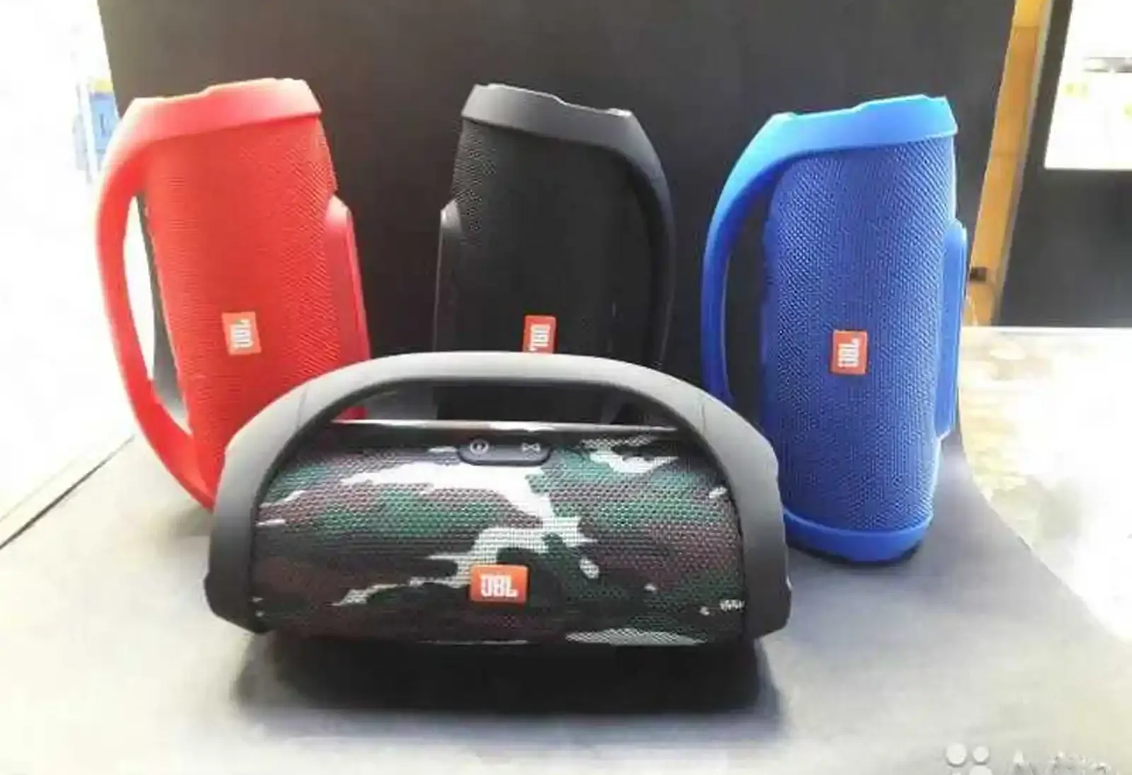 Портативная акустическая система JBL Boombox mini