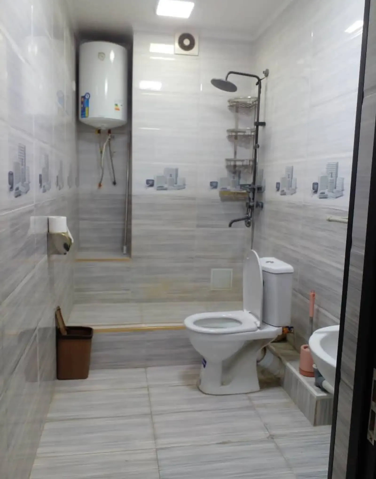 2-комн. квартира, 13 этаж, 82 м², Молодежный Евар — фото 9