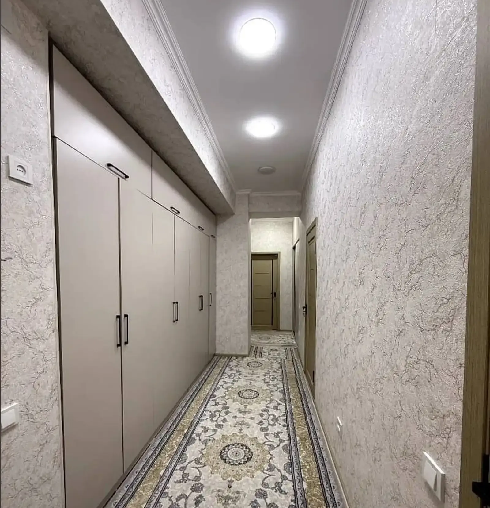 2-комн. квартира, 14 этаж, 80 м², Шохмансур — фото 10