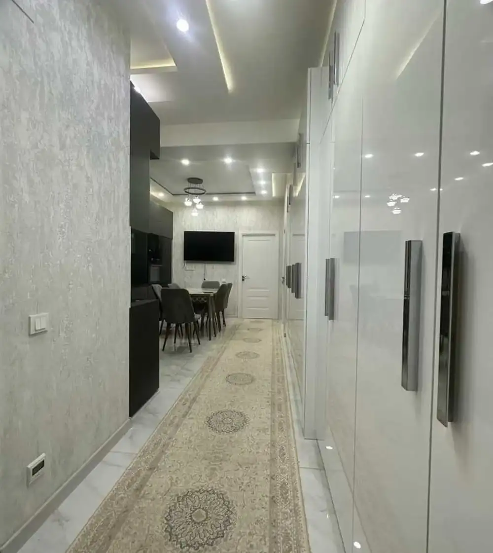 3-комн. квартира, 10 этаж, 85м², Шохмансур поворот Аэропорта