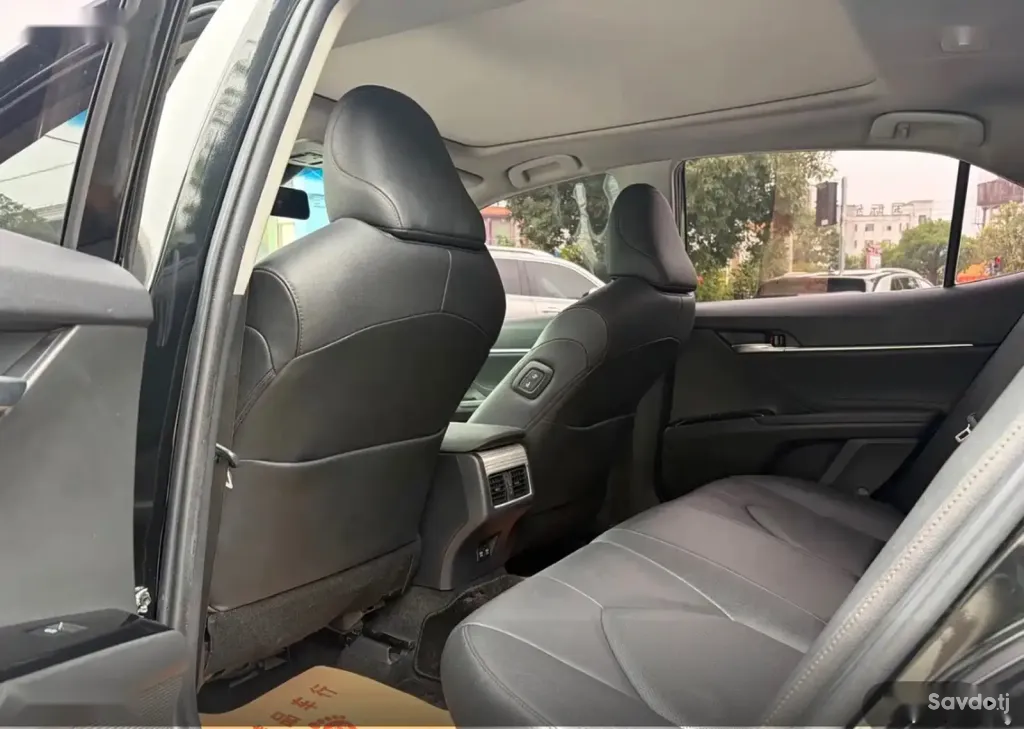 Toyota Camry, 2019