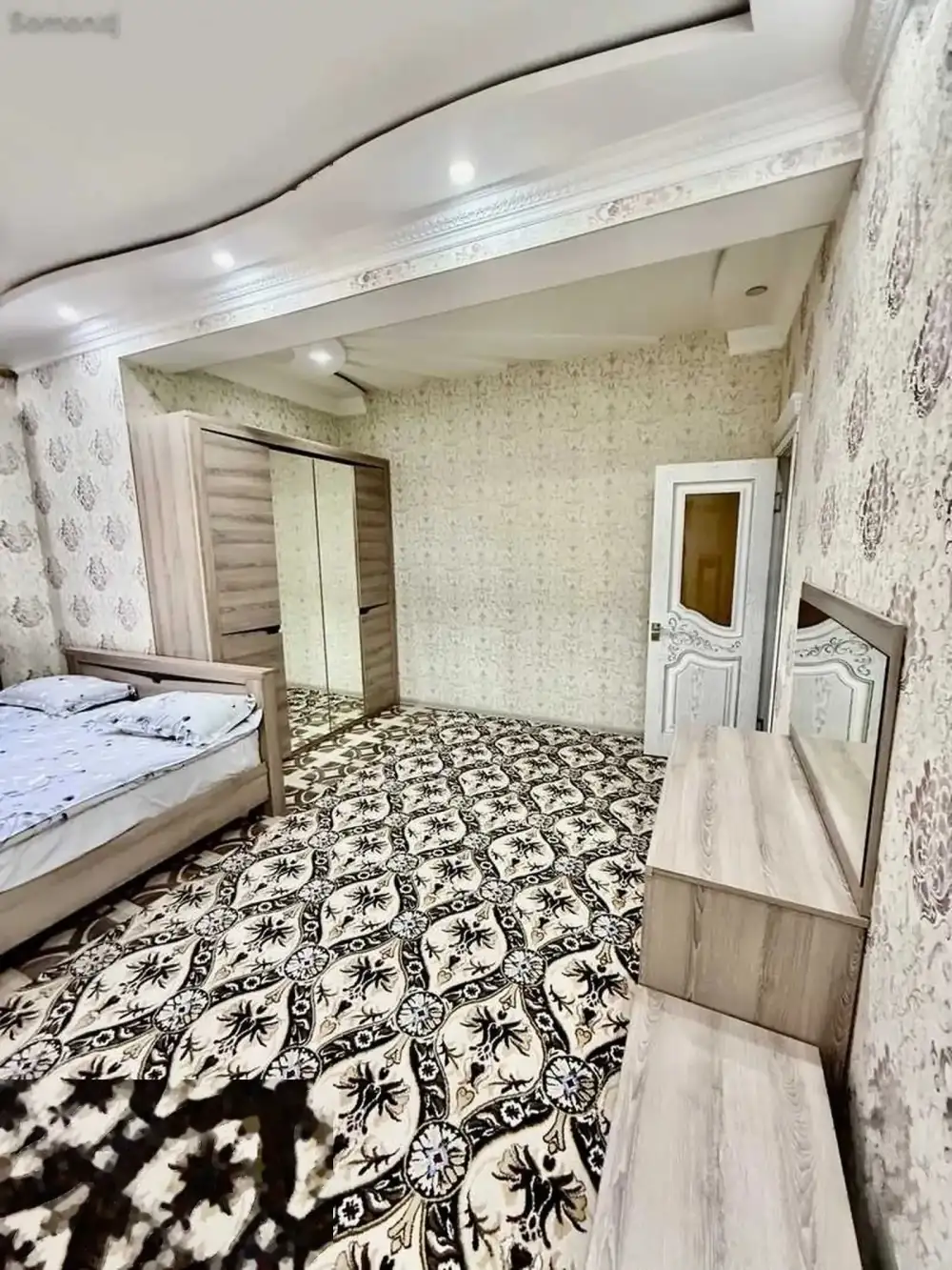 3-комн. квартира, 4 этаж, 135м², Сомони — фото 3