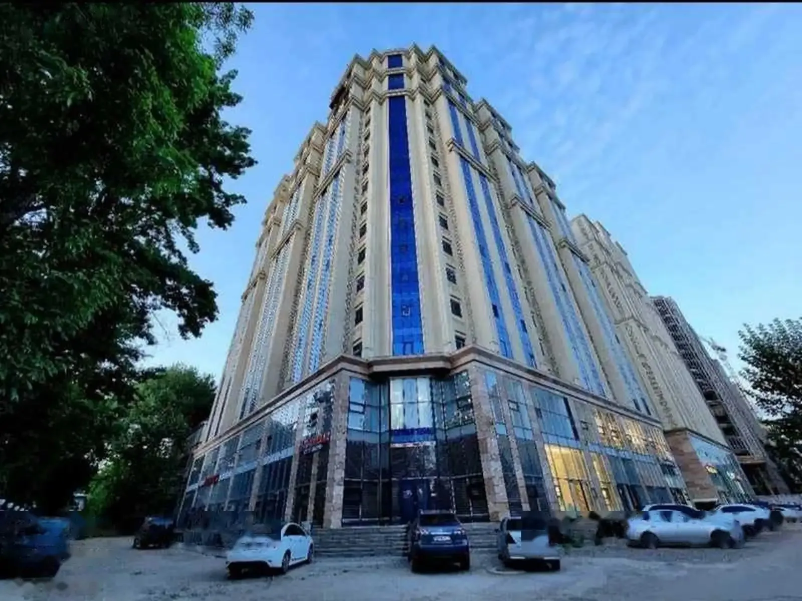 2-комн. квартира, 3 этаж, 80м², Голубой экран — фото 10