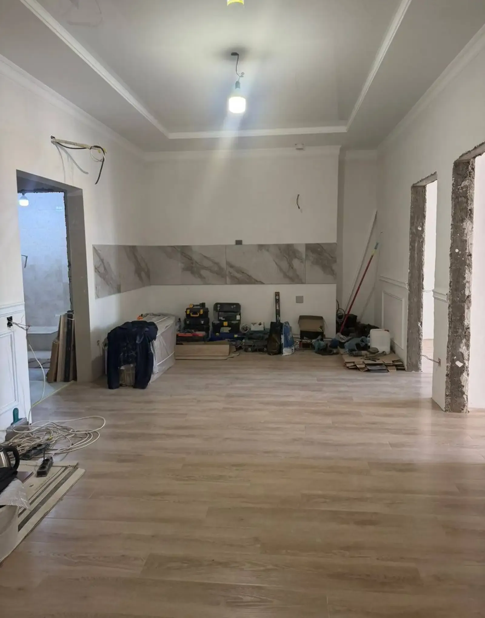 3-комн. квартира, 10 этаж, 90 м², Шохмансур