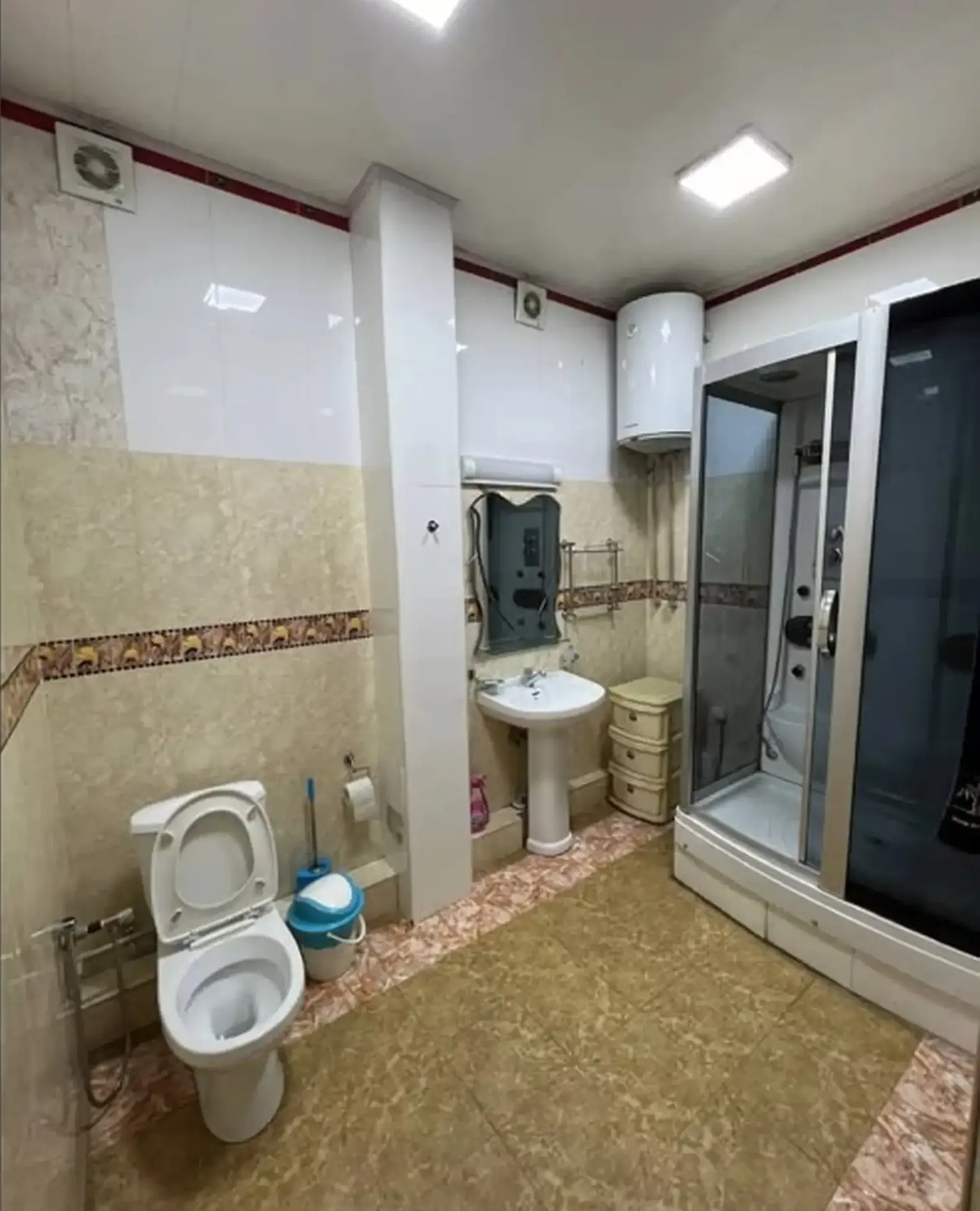 2-комн. квартира, 2 этаж, 101м², И. Сомони — фото 6