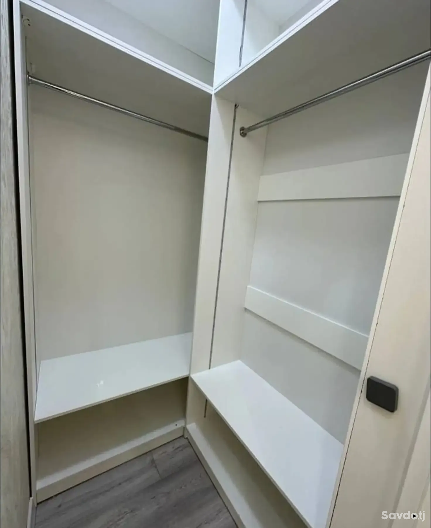 3-комн. квартира, 13 этаж, 105м², Сомони — фото 2