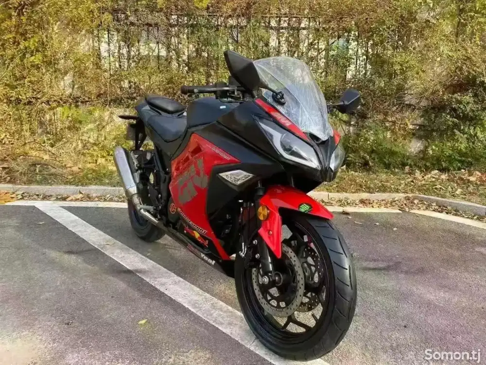 Мотоцикл Kawasaki — фото 3