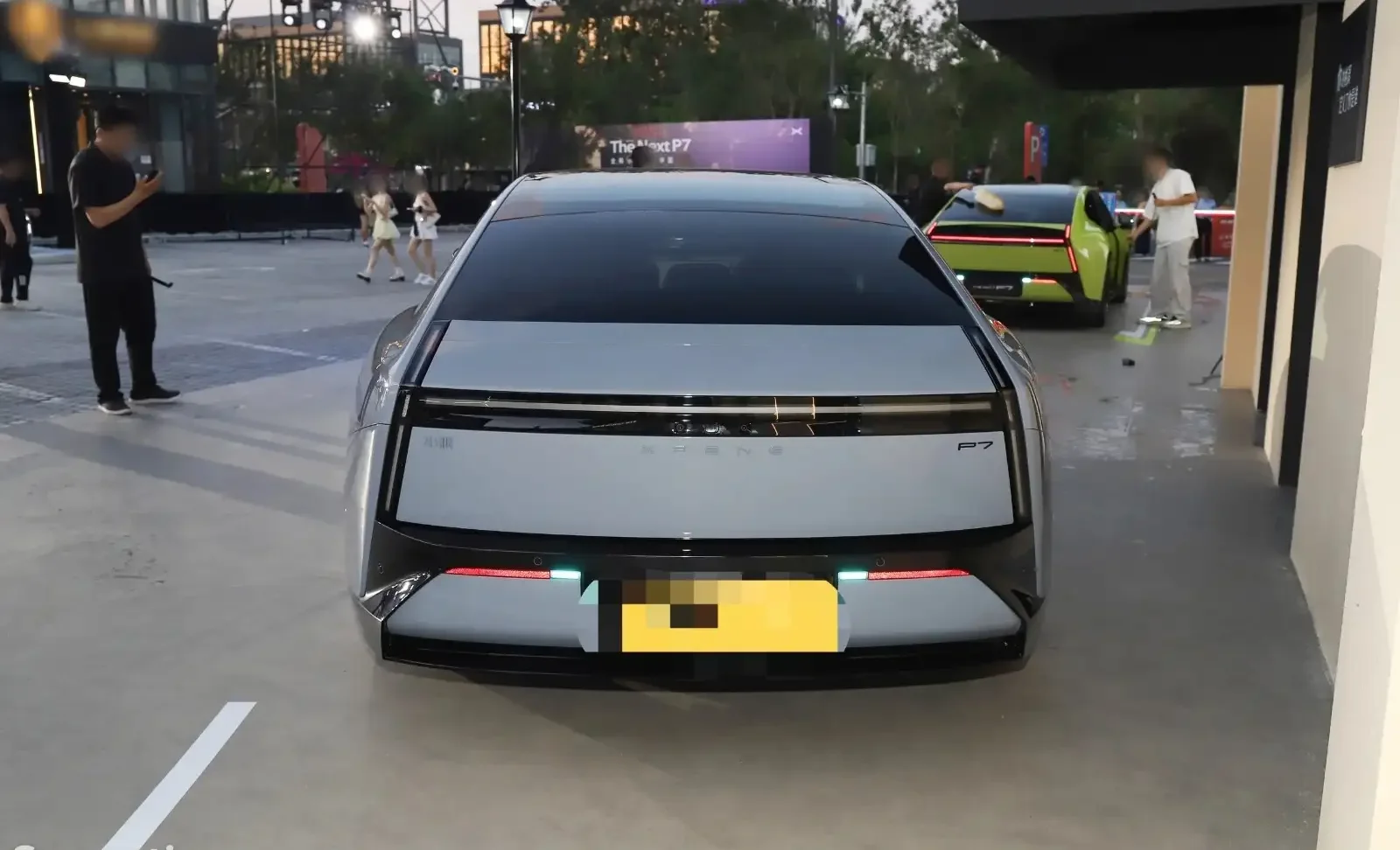 Xpeng P7, 2025