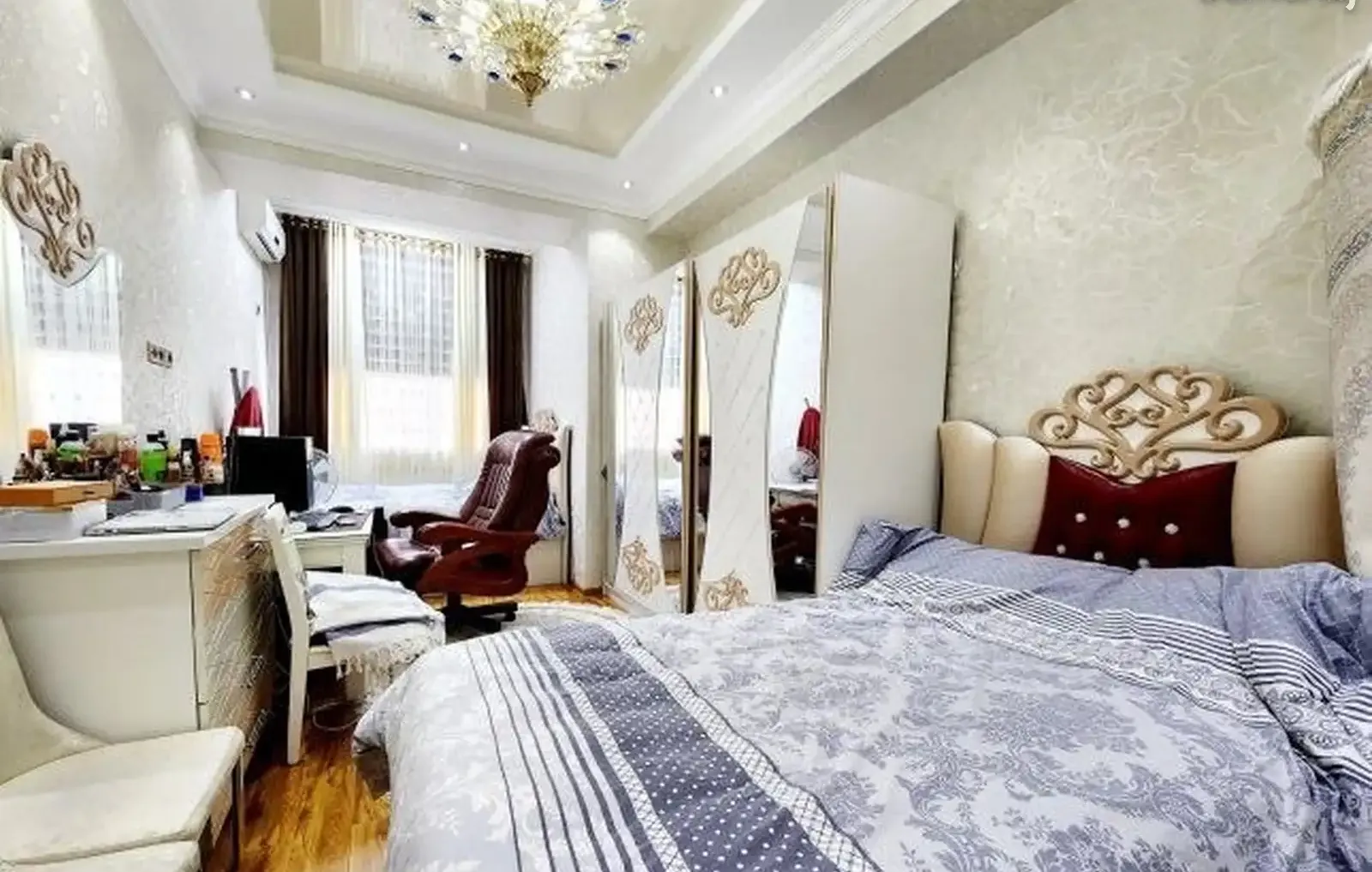 3-комн. квартира, 9 этаж, 130 м², И Сомони — фото 8