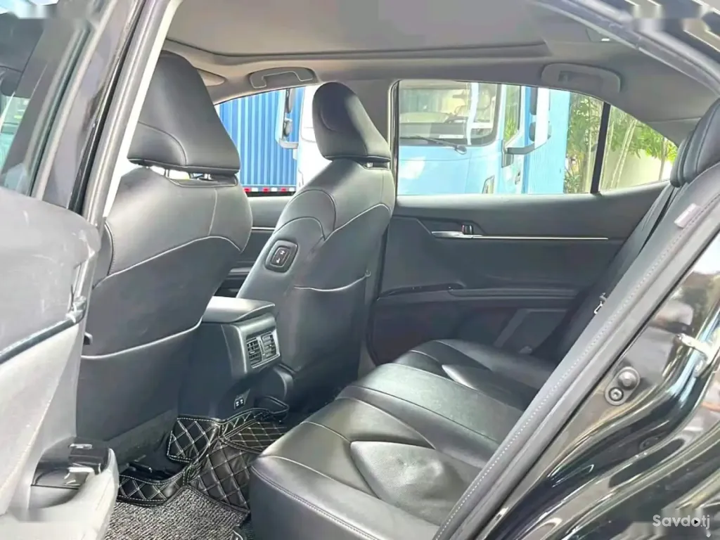 Toyota Camry, 2019