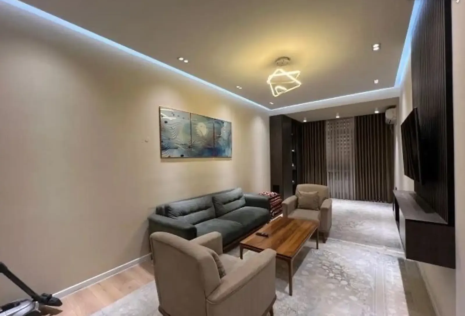 2-комн. квартира, 5 этаж, 57 м², И Сомони — фото 2