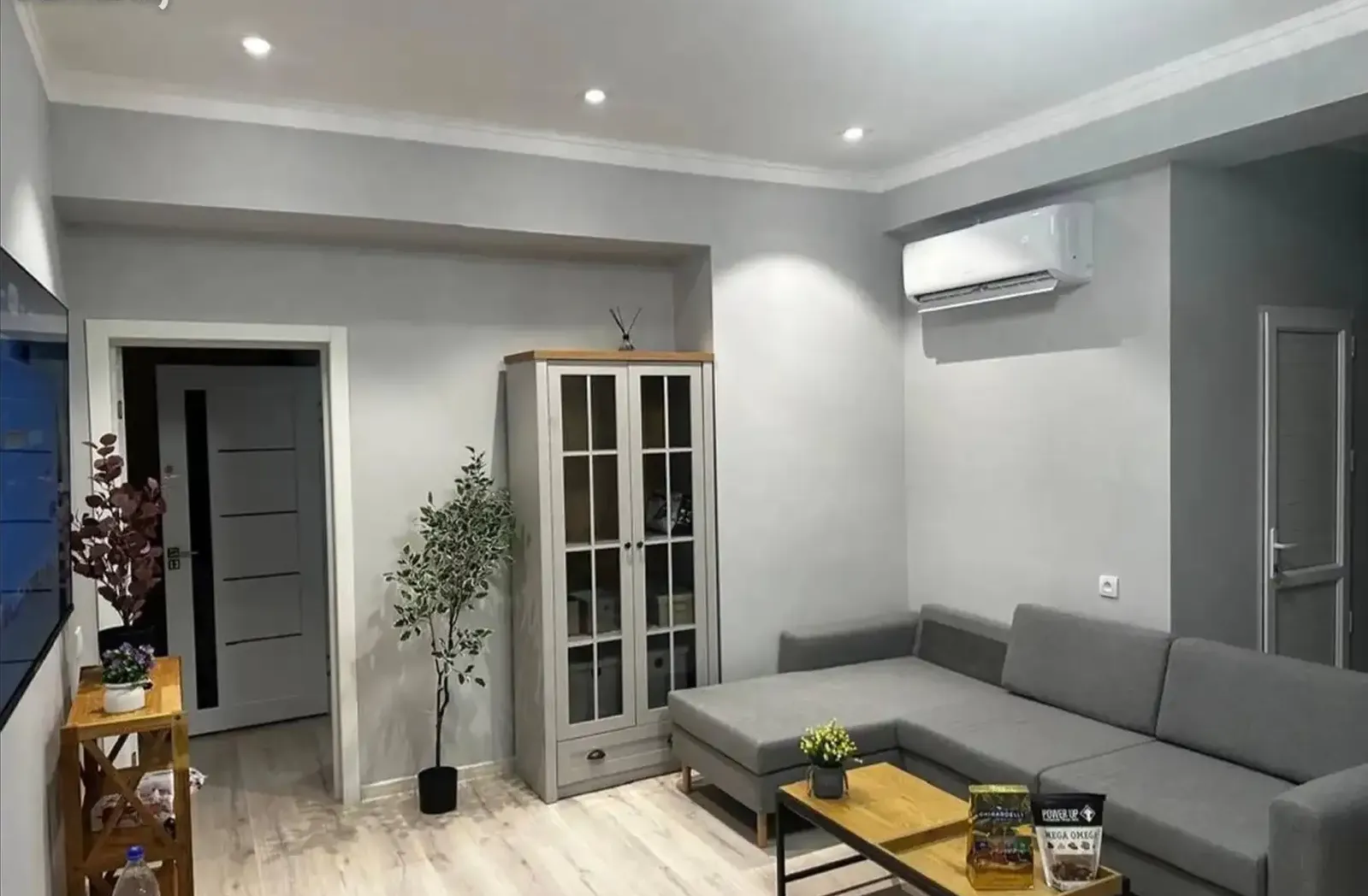 2-комн. квартира, 18 этаж, 75 м², Бари Hilton — фото 2