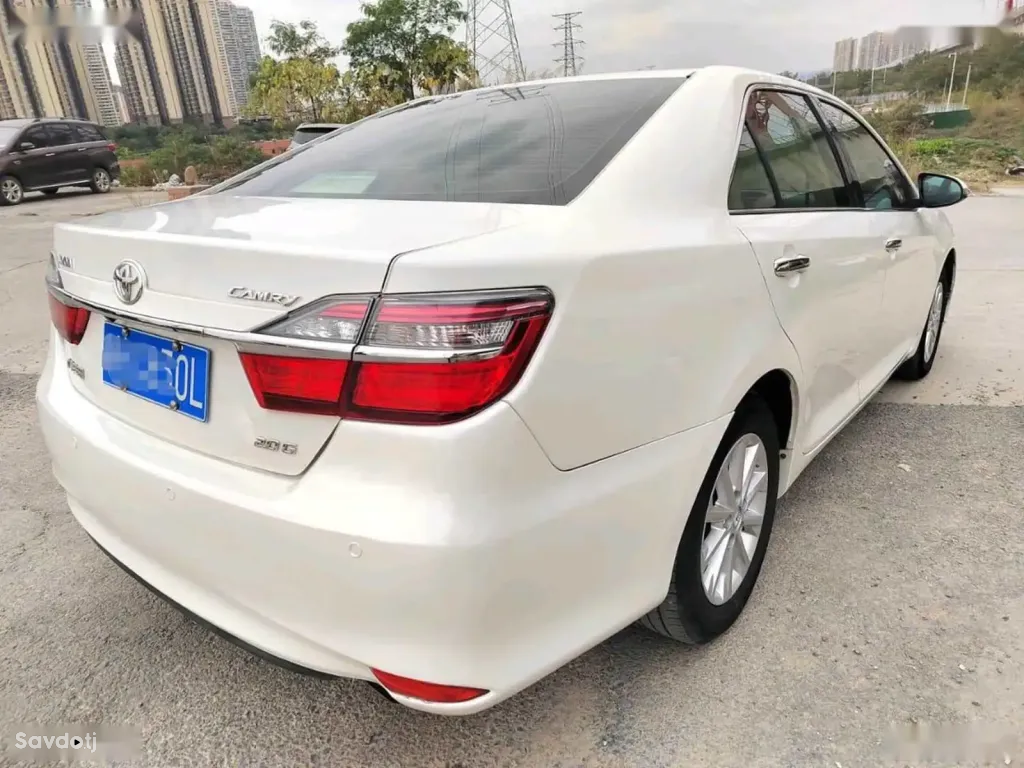 Toyota Camry, 2016