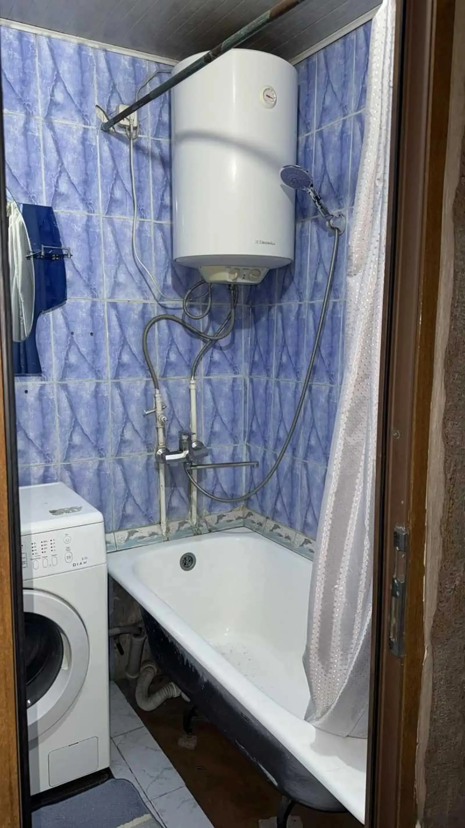 2-комн. квартира, 3 этаж, 80м², 46мкр бетонка — фото 9