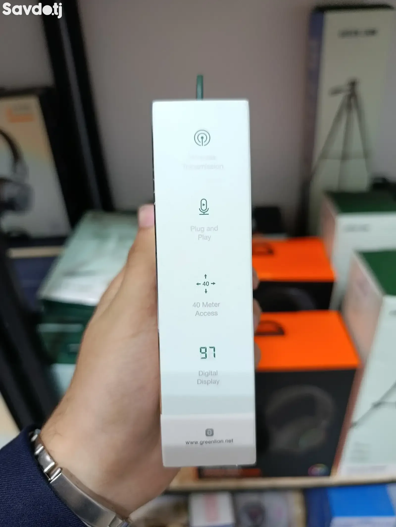 Беспроводной микрофон Green Lion 2 IN 1 Microphone Digital Display черный