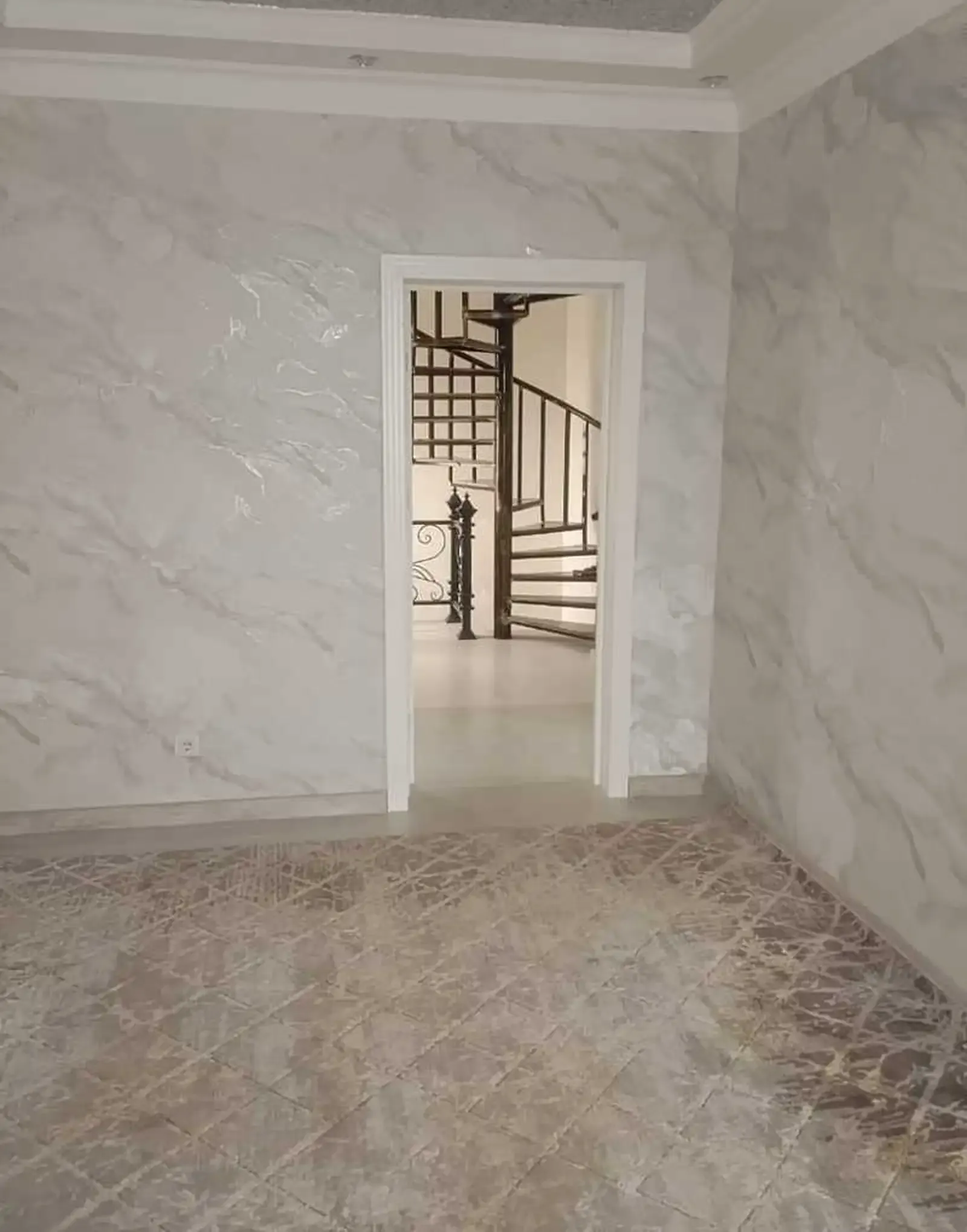3-этажный, 6 комнатный дом, 250 м², Сино — фото 7
