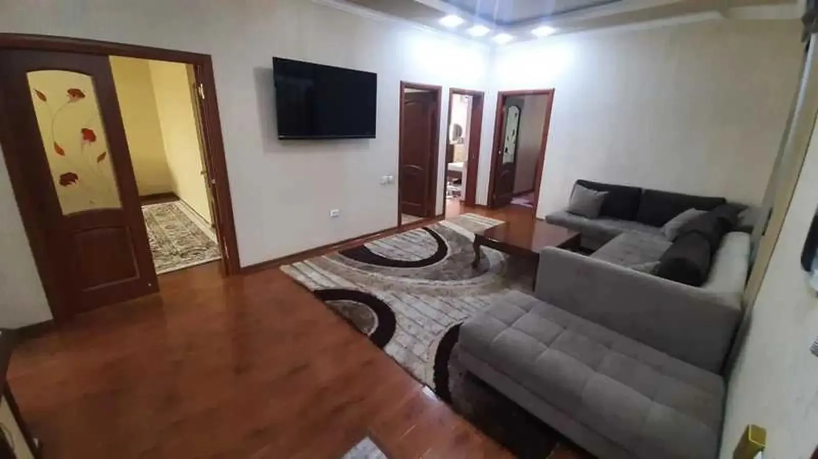 3-комн. квартира, 9 этаж, 150м², Сомони, к. Пушкина