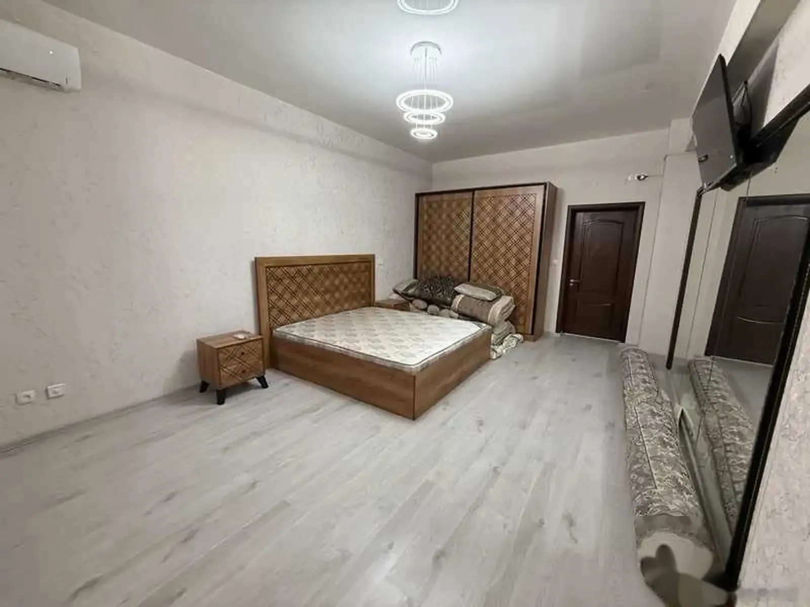 3-комн. квартира, 9 этаж, 240м², караболо — фото 4