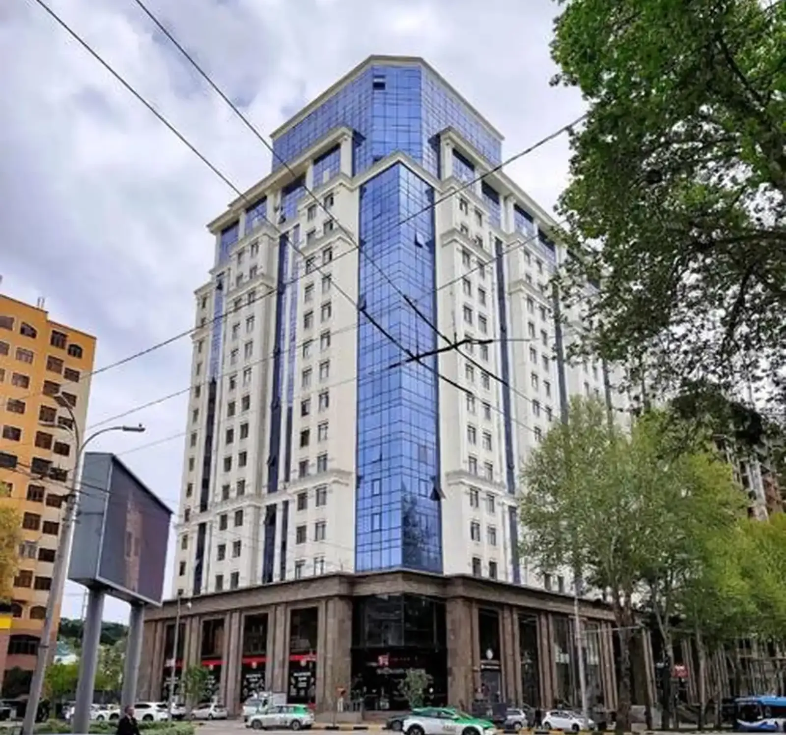 3-комн. квартира, 14 этаж, 70м², И. Сомони — фото 3