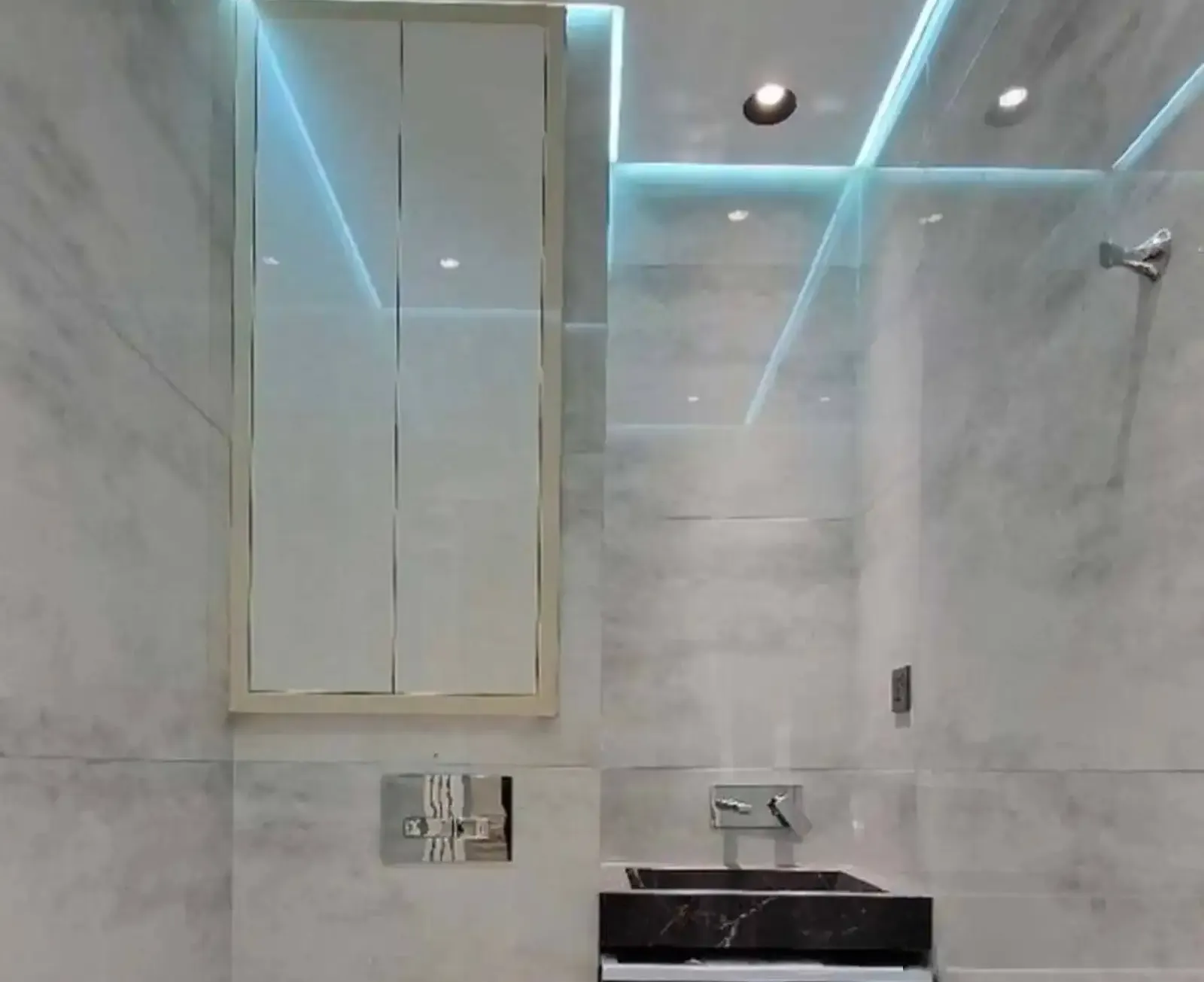 3-комн. квартира, 5 этаж, 100 м², Фирдавси