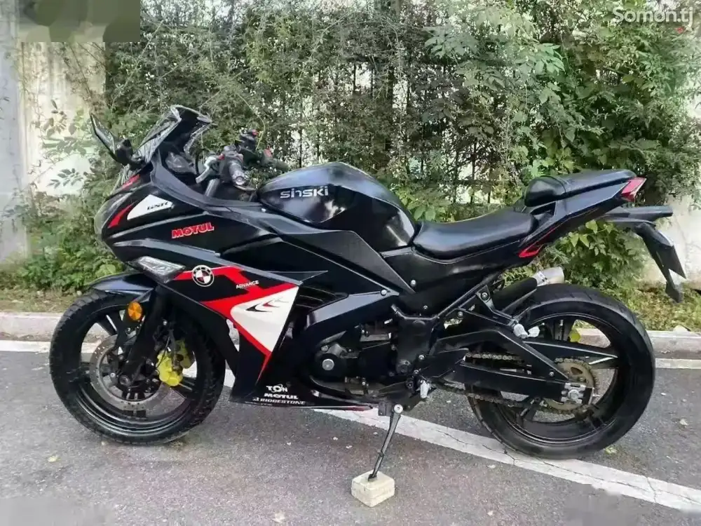 Мотоцикл Kawasaki — фото 3