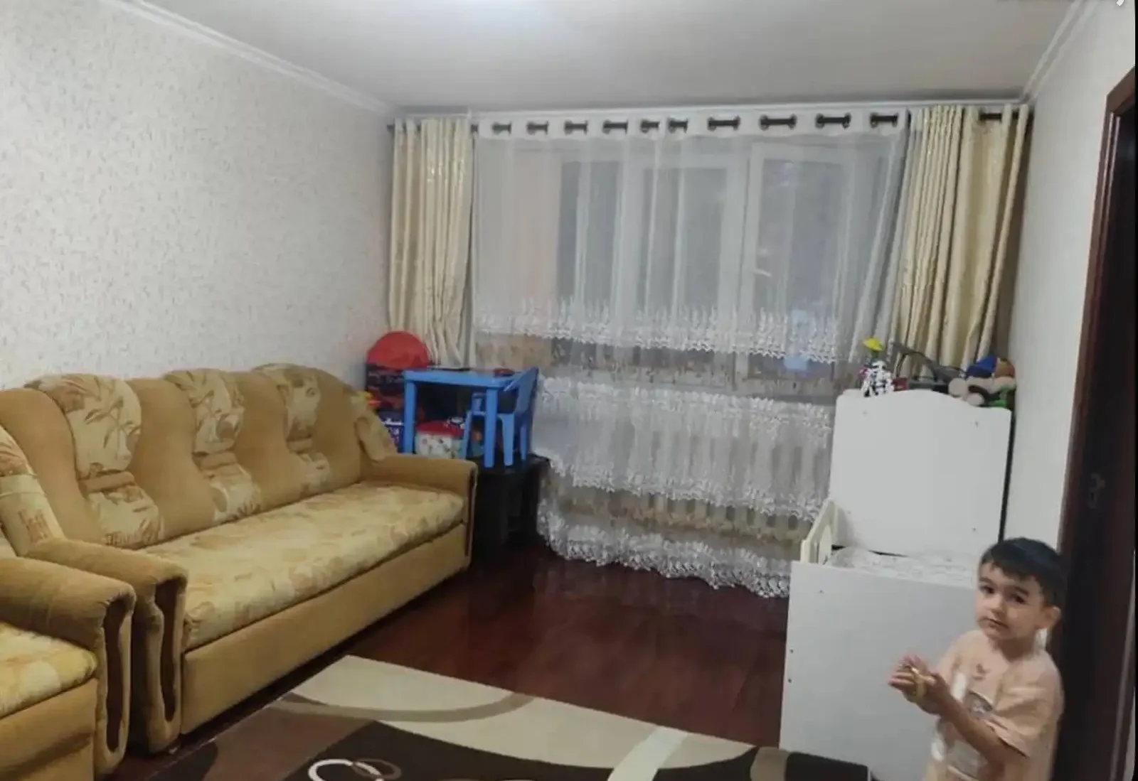 1-комн. квартира, 1 этаж, 30 м², Исмоили Сомони Чойхонаи Рохат — фото 2