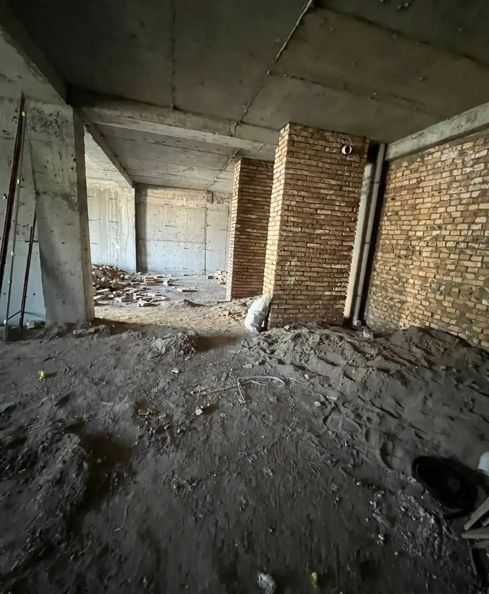 3-комн. квартира, 17 этаж, 136 м², Исмоили Сомони, ЦУМ, Шохпалас — фото 4