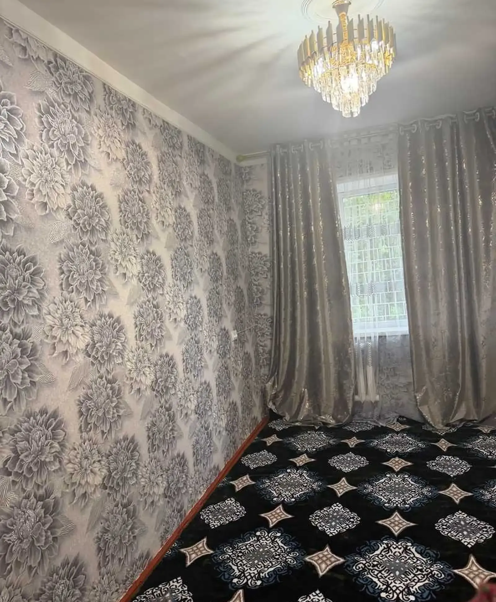 3-комн. квартира, 1 этаж, 58м², Шохмансур