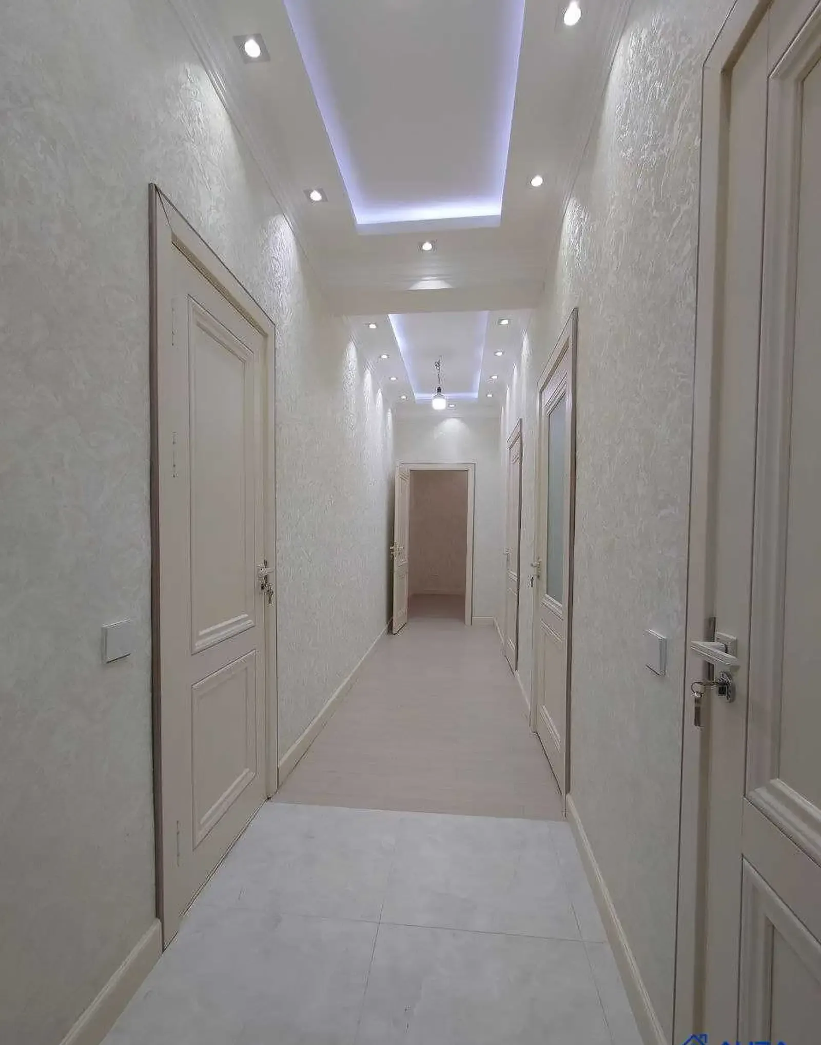 2-комн. квартира, 14 этаж, 71 м², Сино Марва — фото 9
